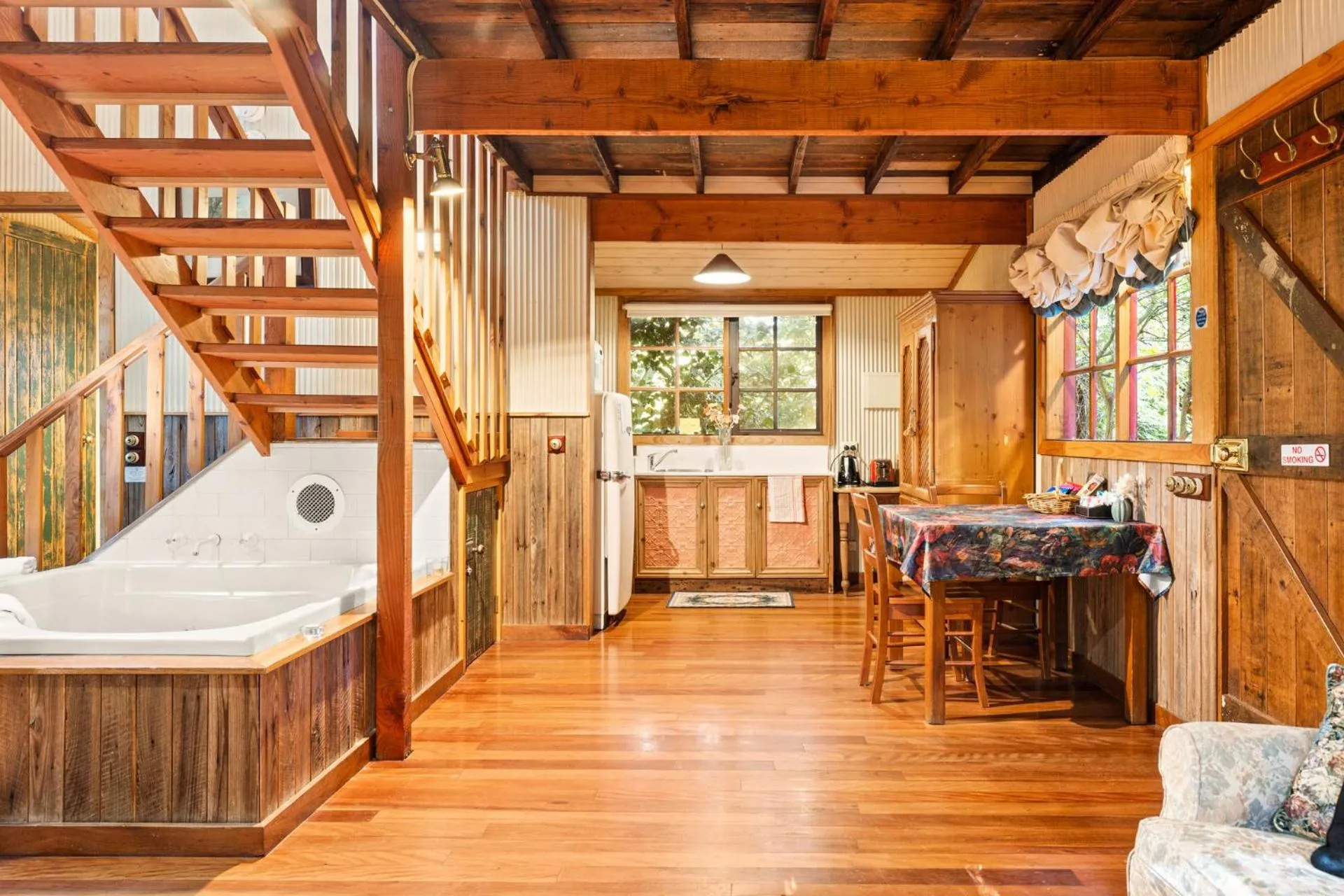 Arnica Views Summit Retreat