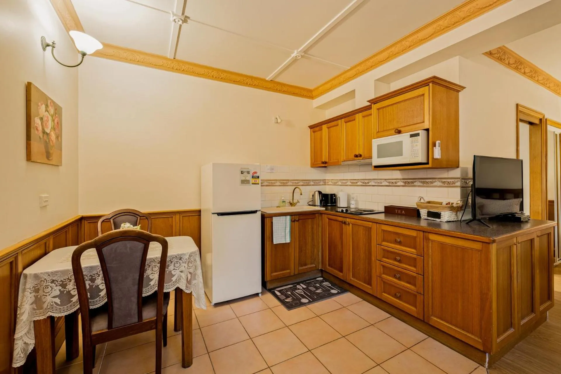 Arnica Views Summit Retreat