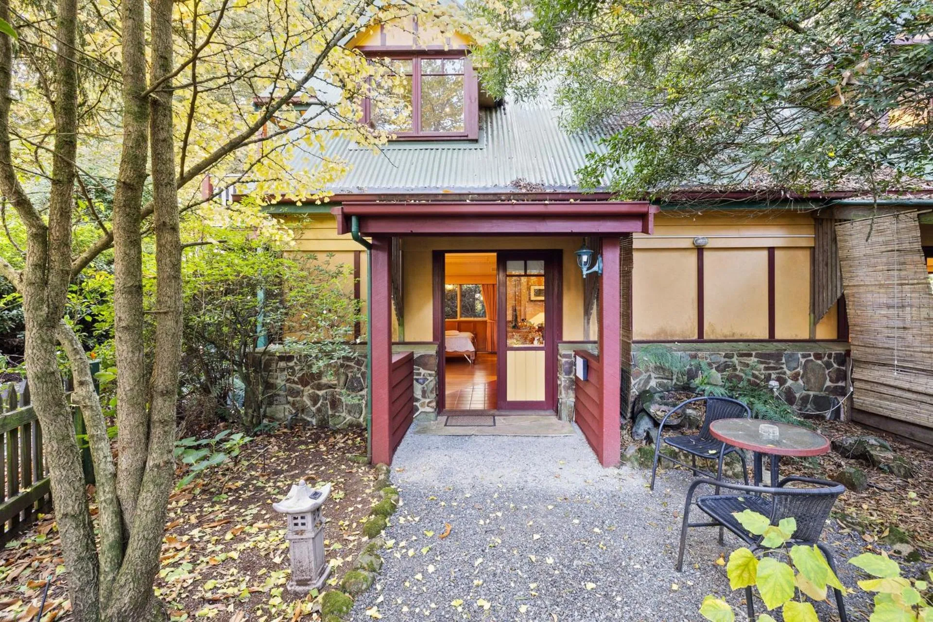 Arnica Views Summit Retreat