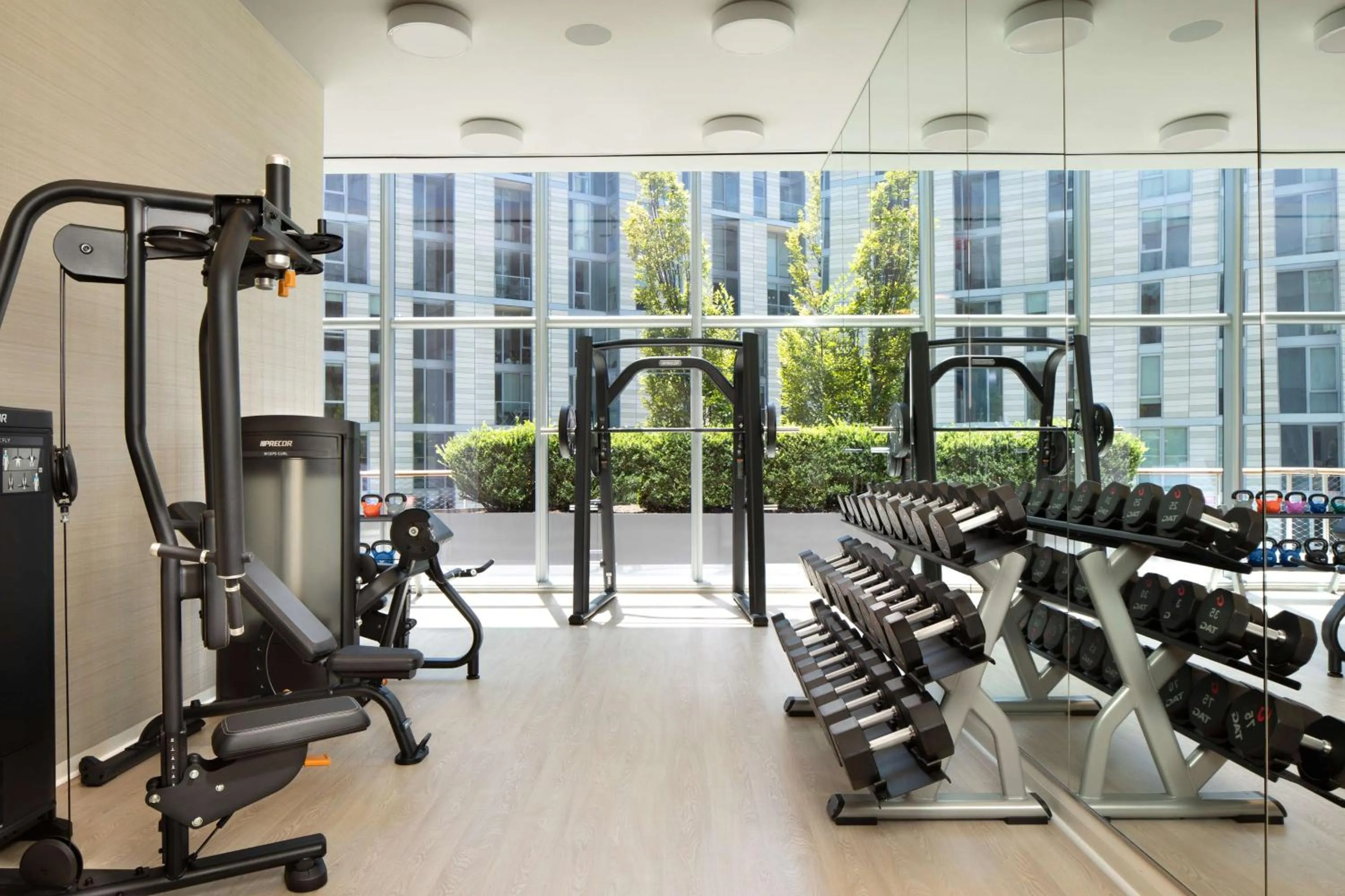 Fitness centre/facilities in Conrad Washington DC