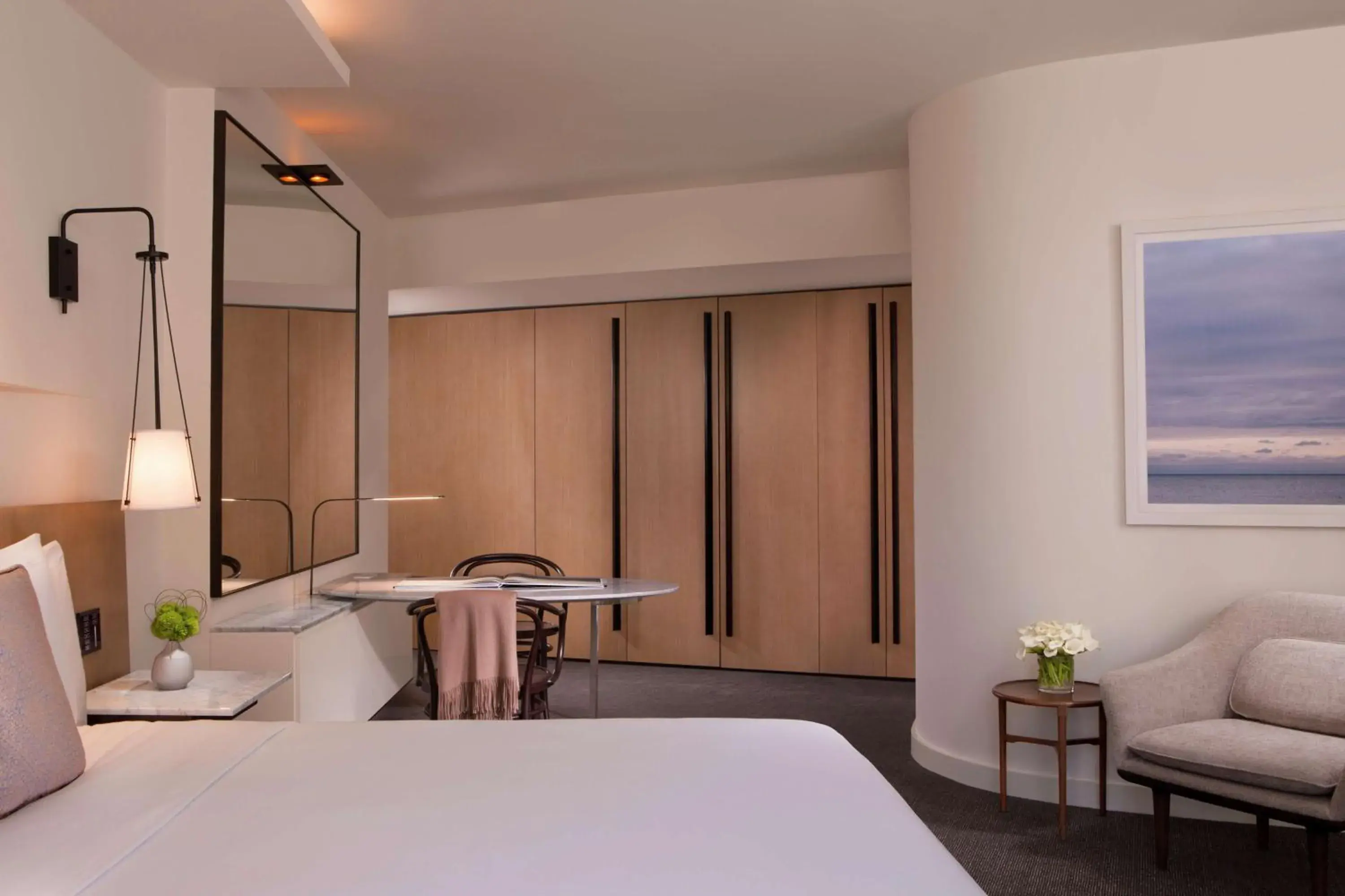 Corner King Room in Conrad Washington DC Corner King Room in Conrad Washington DC