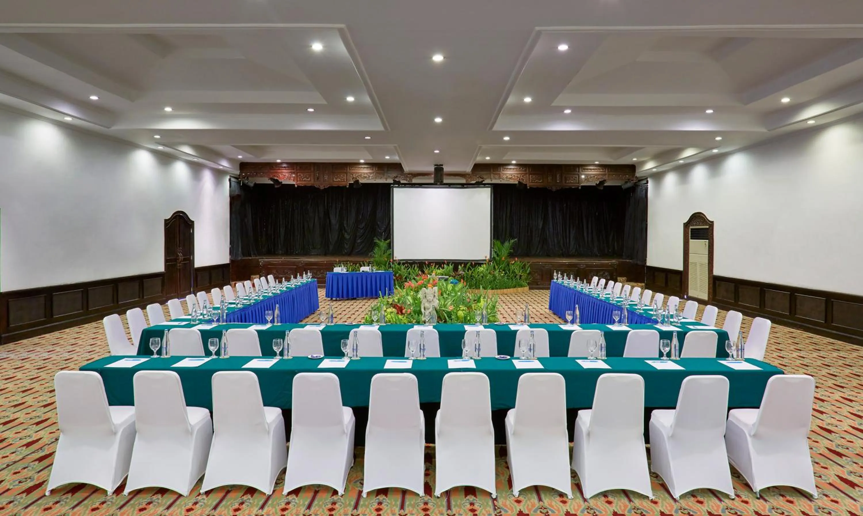 Seating area in SOL by Meliá Benoa Bali All inclusive