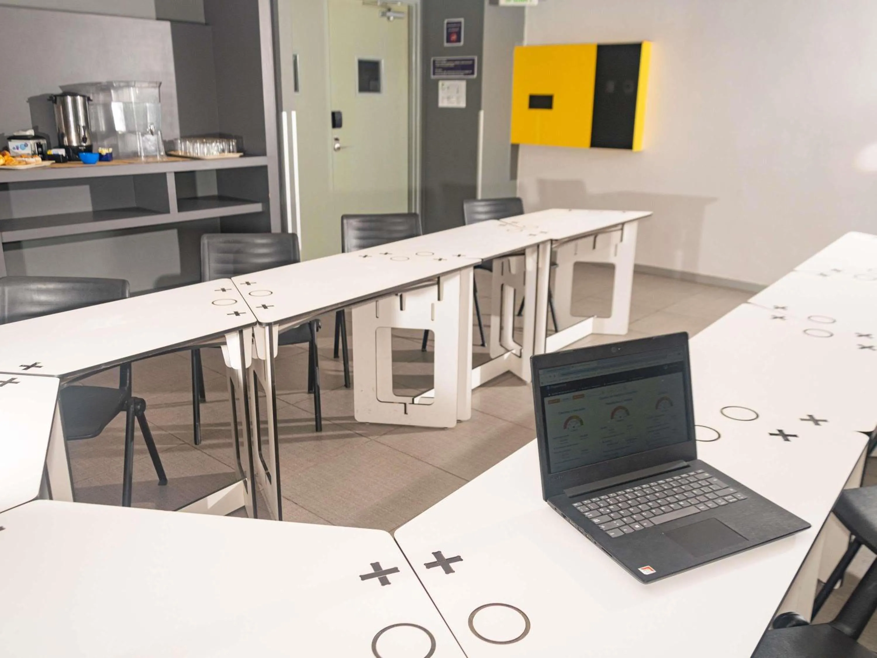 Meeting/conference room in Ibis Styles Merida Galerias