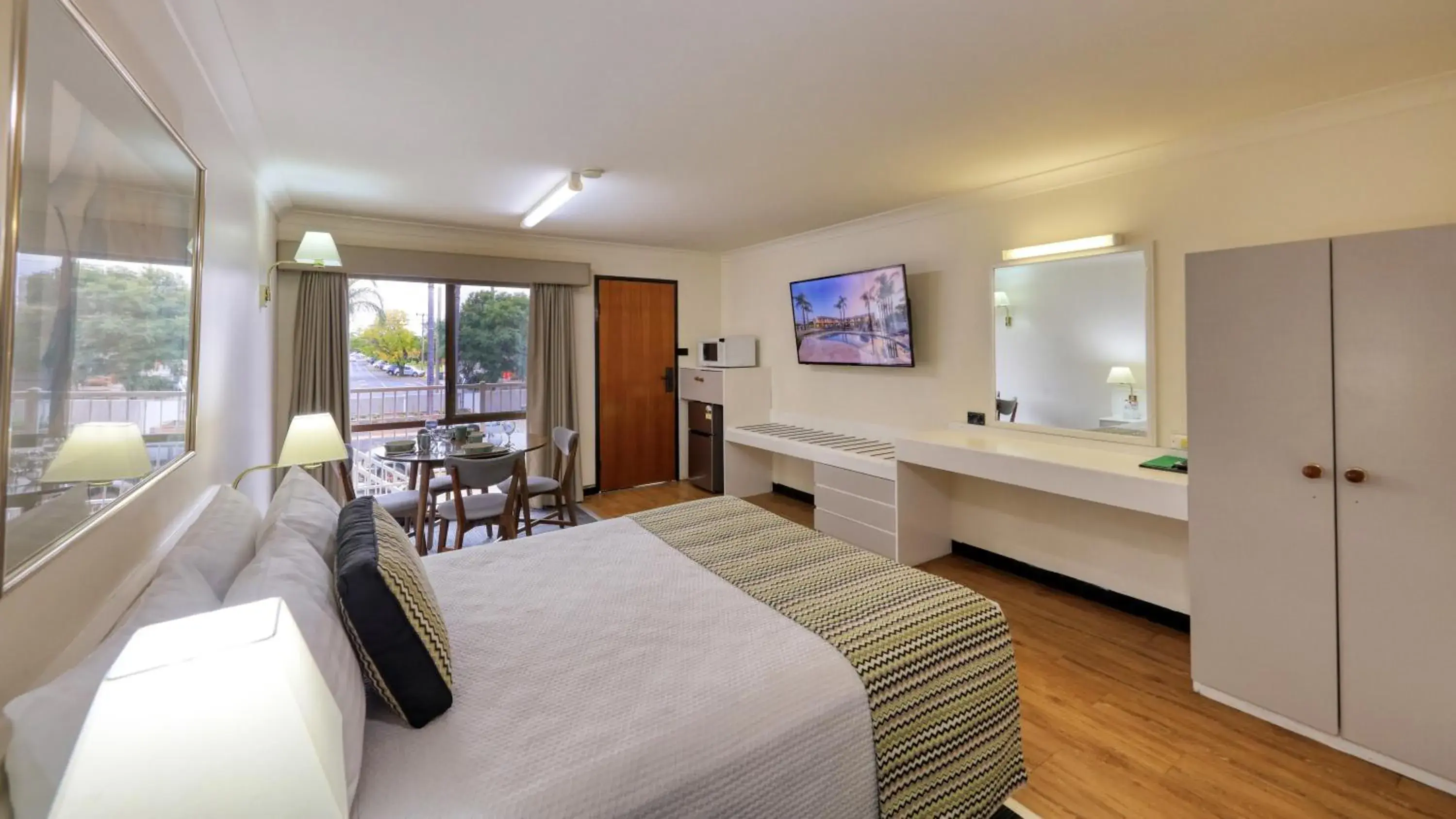 Standard Twin Room in The Palms Dubbo Standard Twin Room in The Palms Dubbo