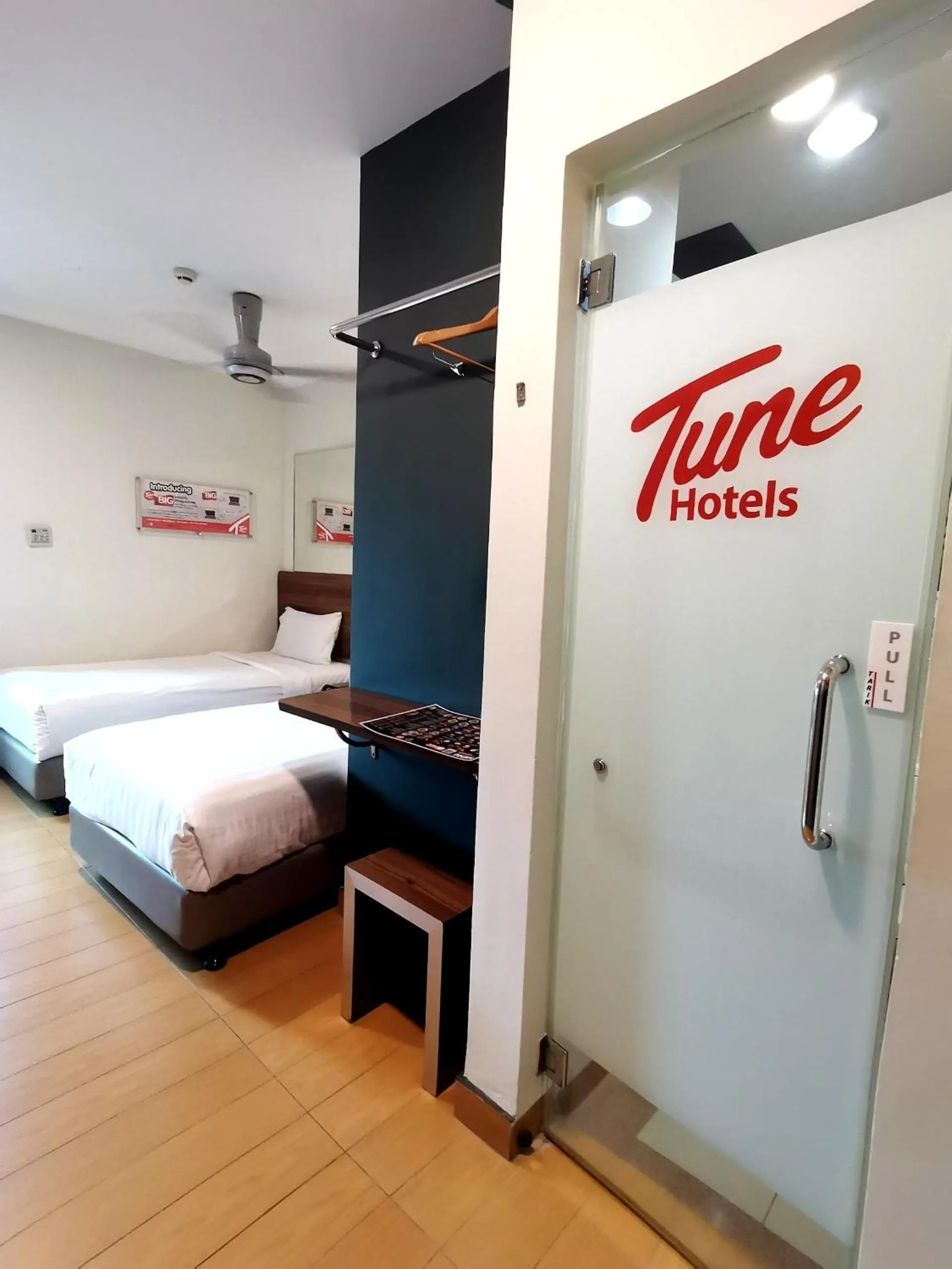 Bed in Tune Hotel – Kota Bharu City Centre