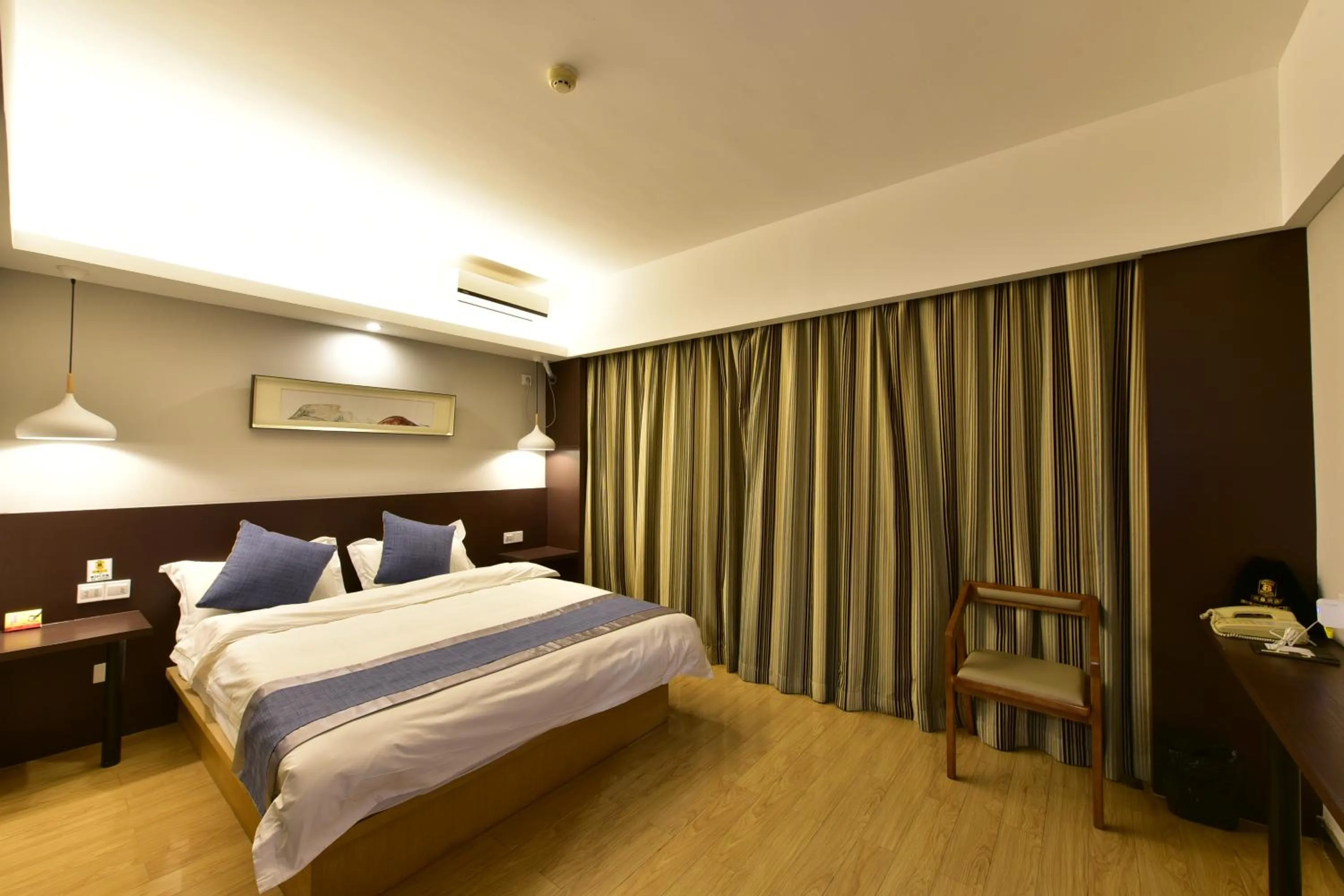 Bed in Jihao Selected Hotel