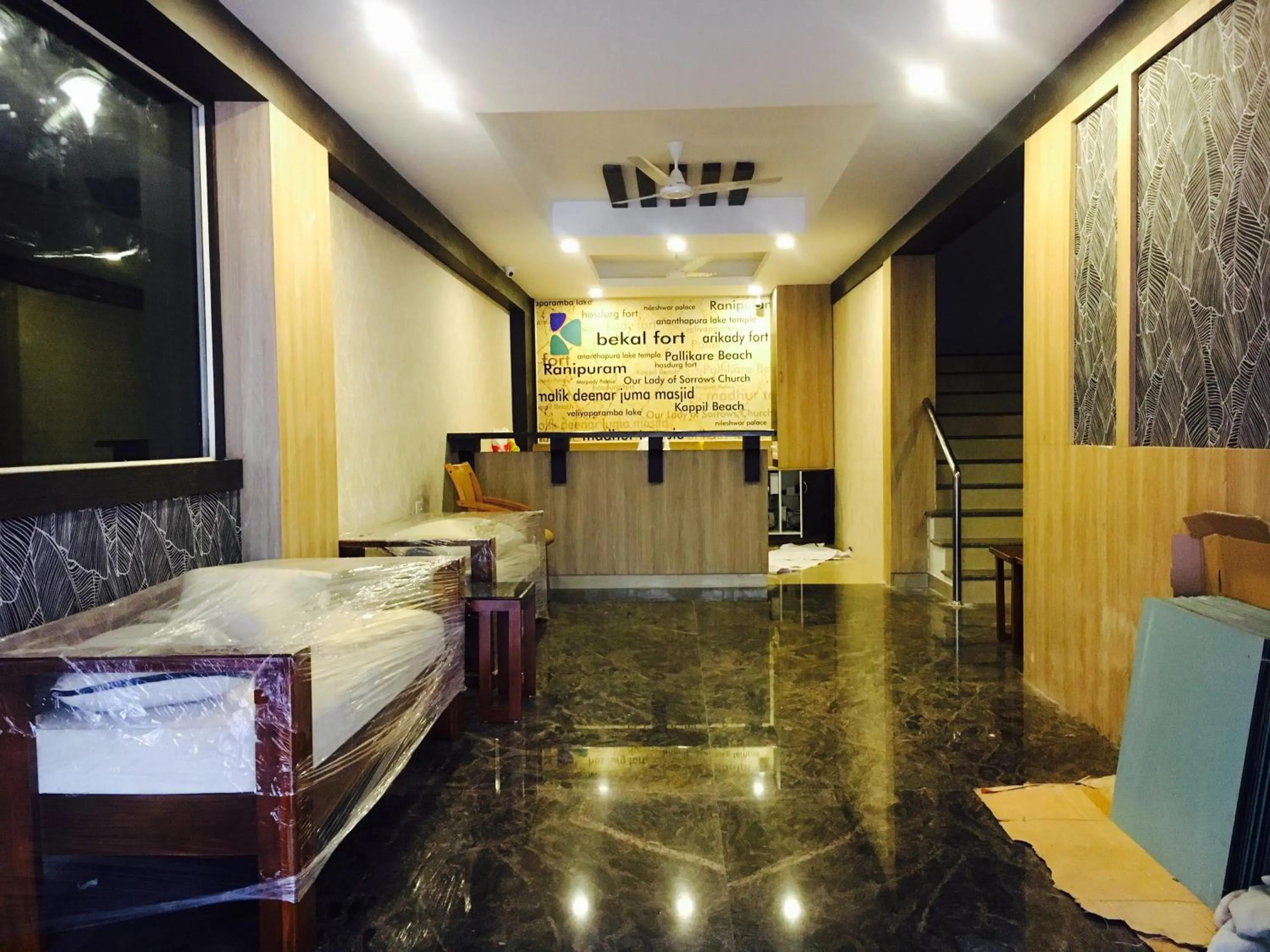 Bed in Kalluvalappil Holiday Inn