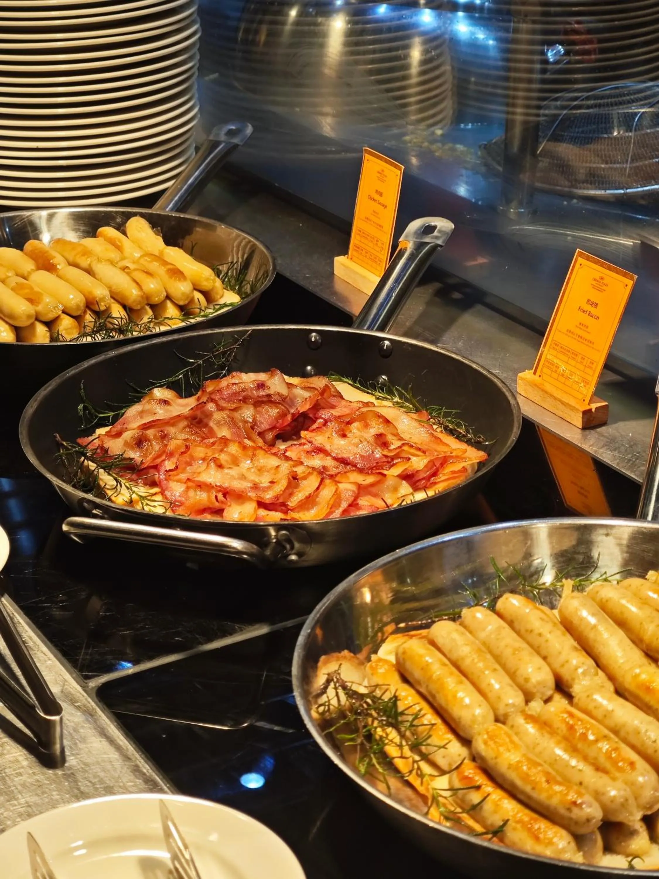 Breakfast in Crowne Plaza - Kunming Ancient Dian Town by IHG