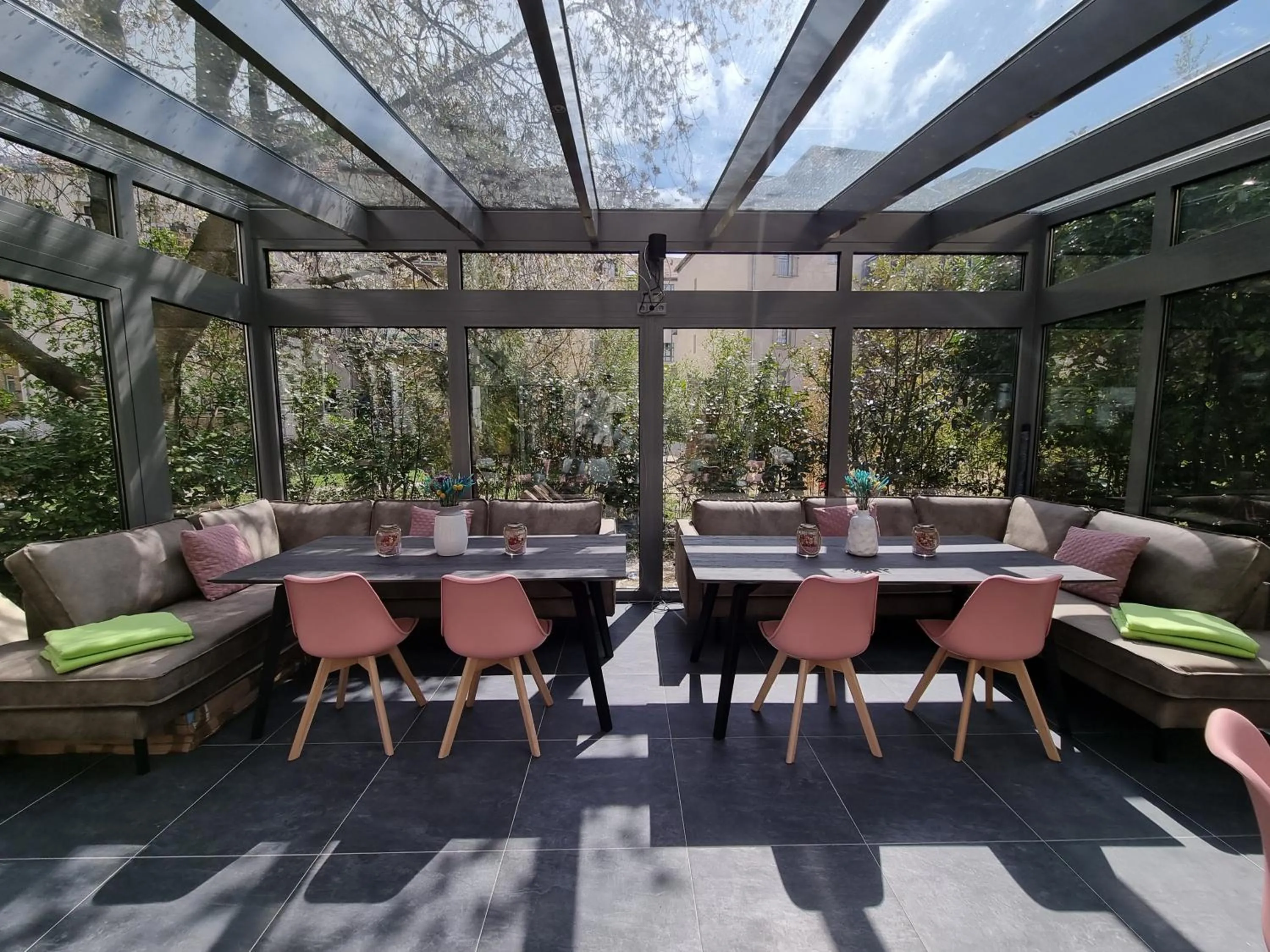 Patio in Auenwald Hotel und Apartmenthaus