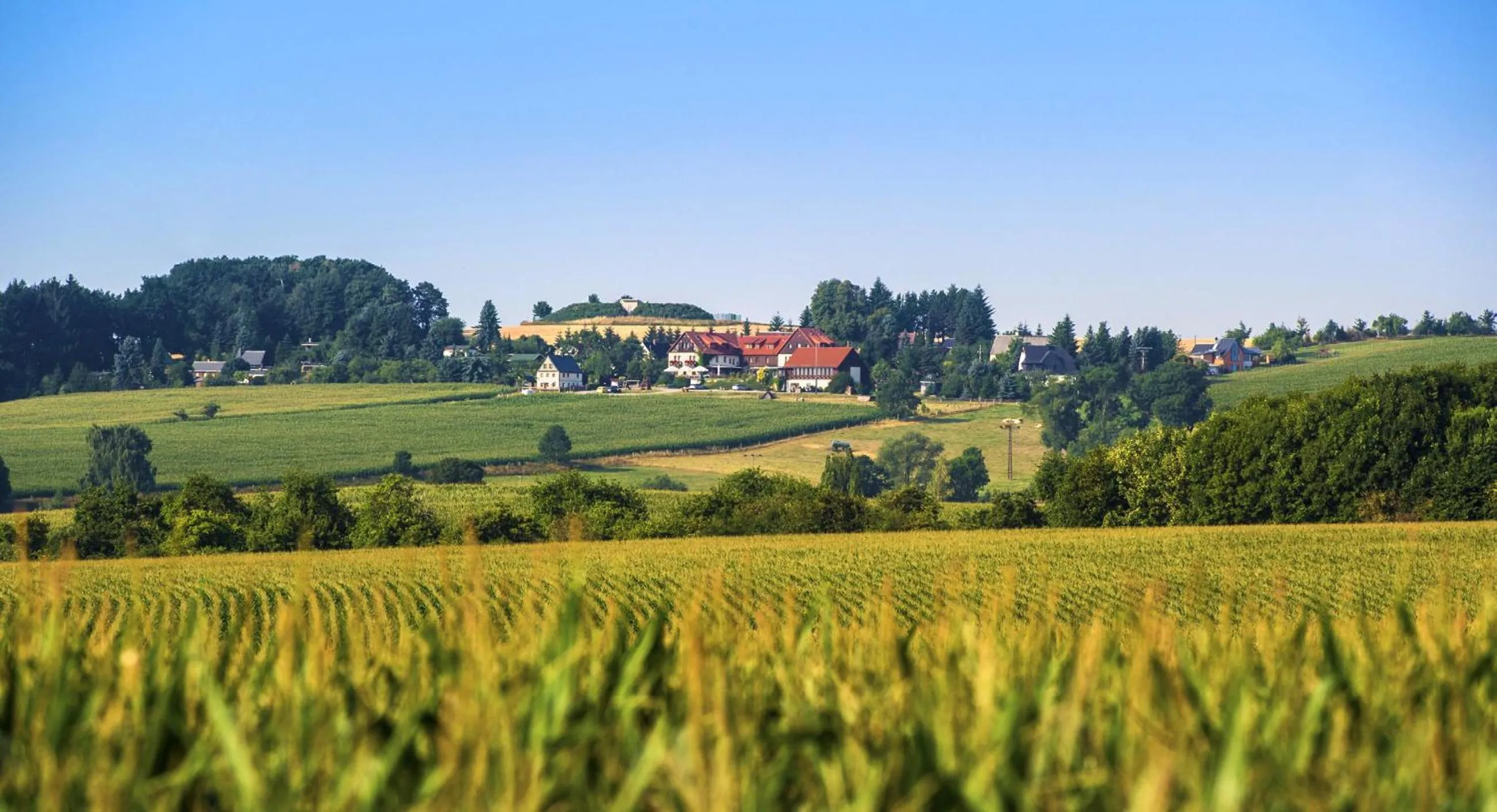Property building in Hotel Neue Höhe
