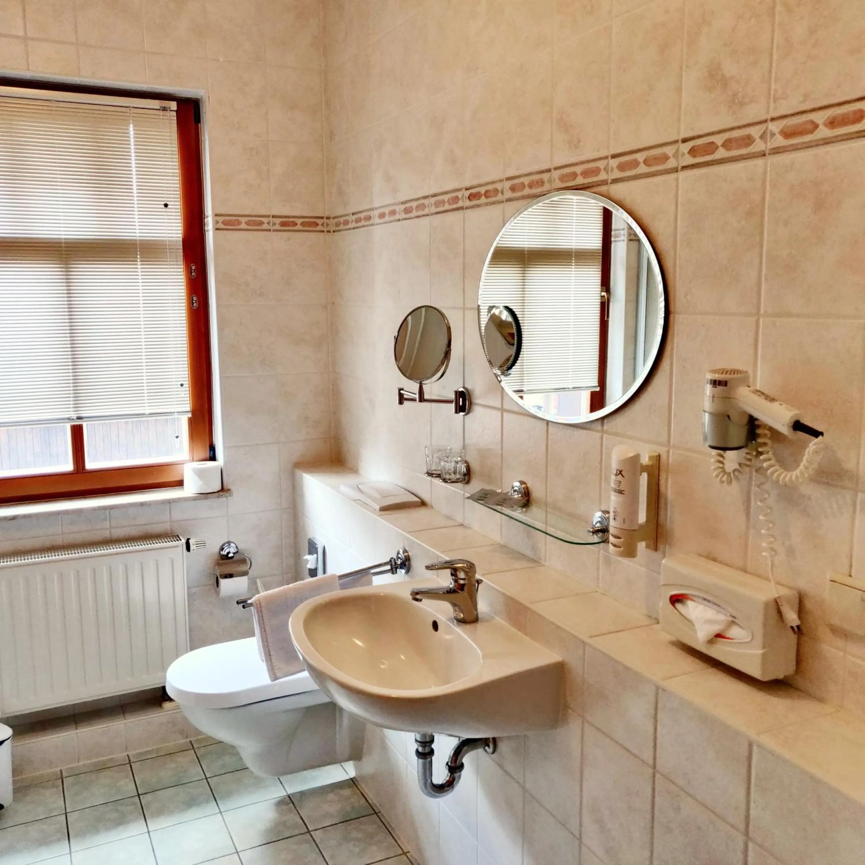 Bathroom in Hotel Neue Höhe