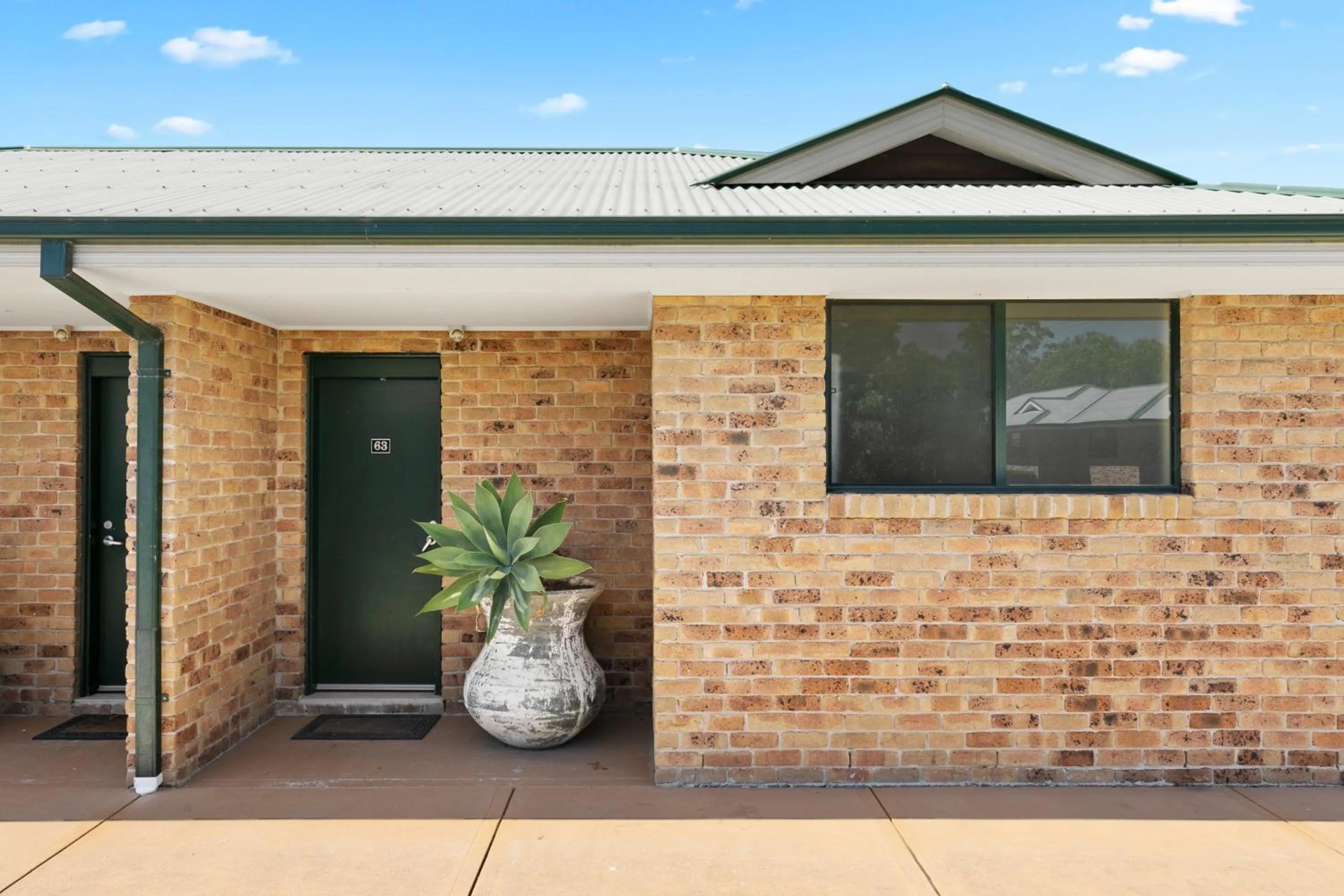 Property building in Potters Apartments