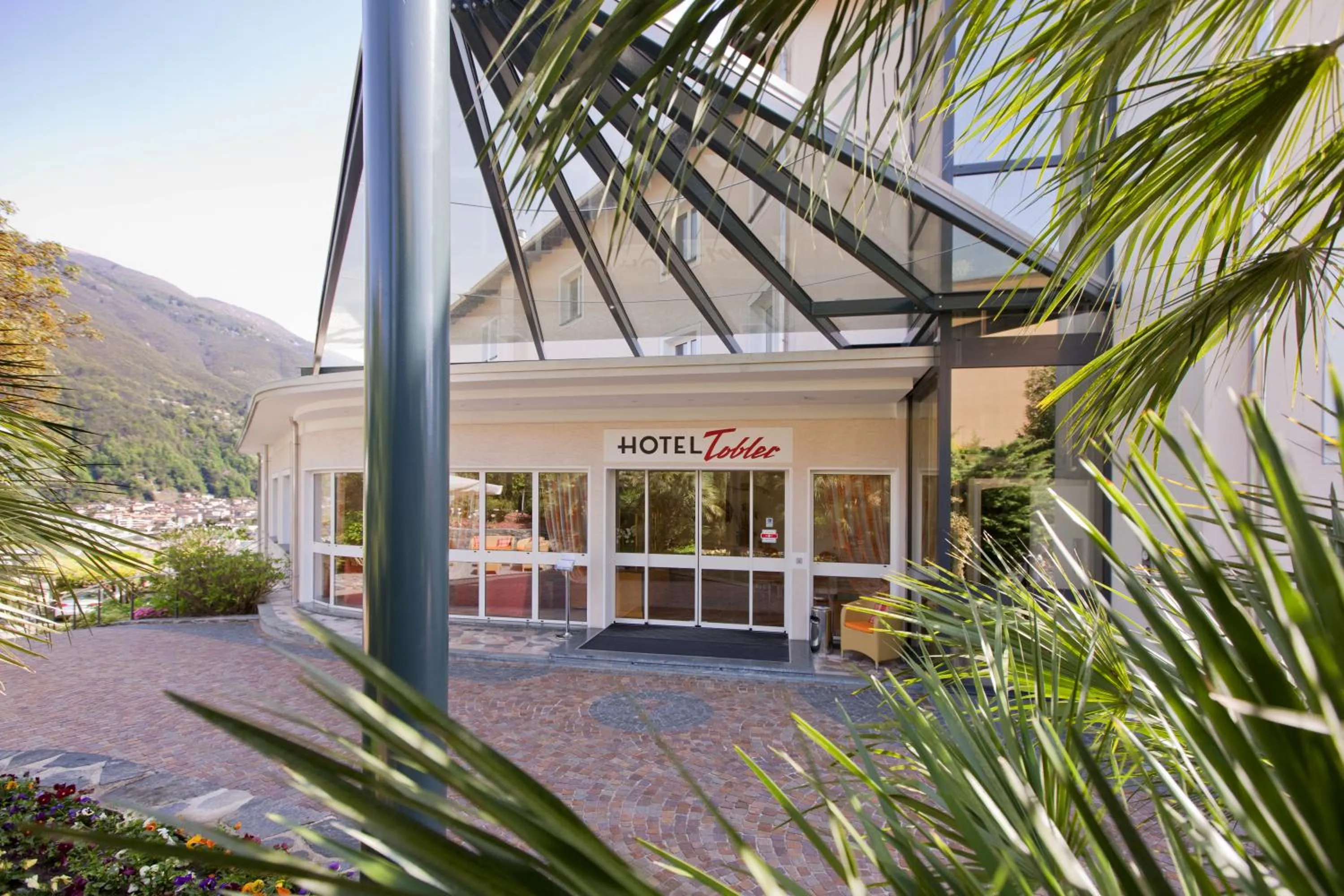 Facade/entrance in Hotel Tobler