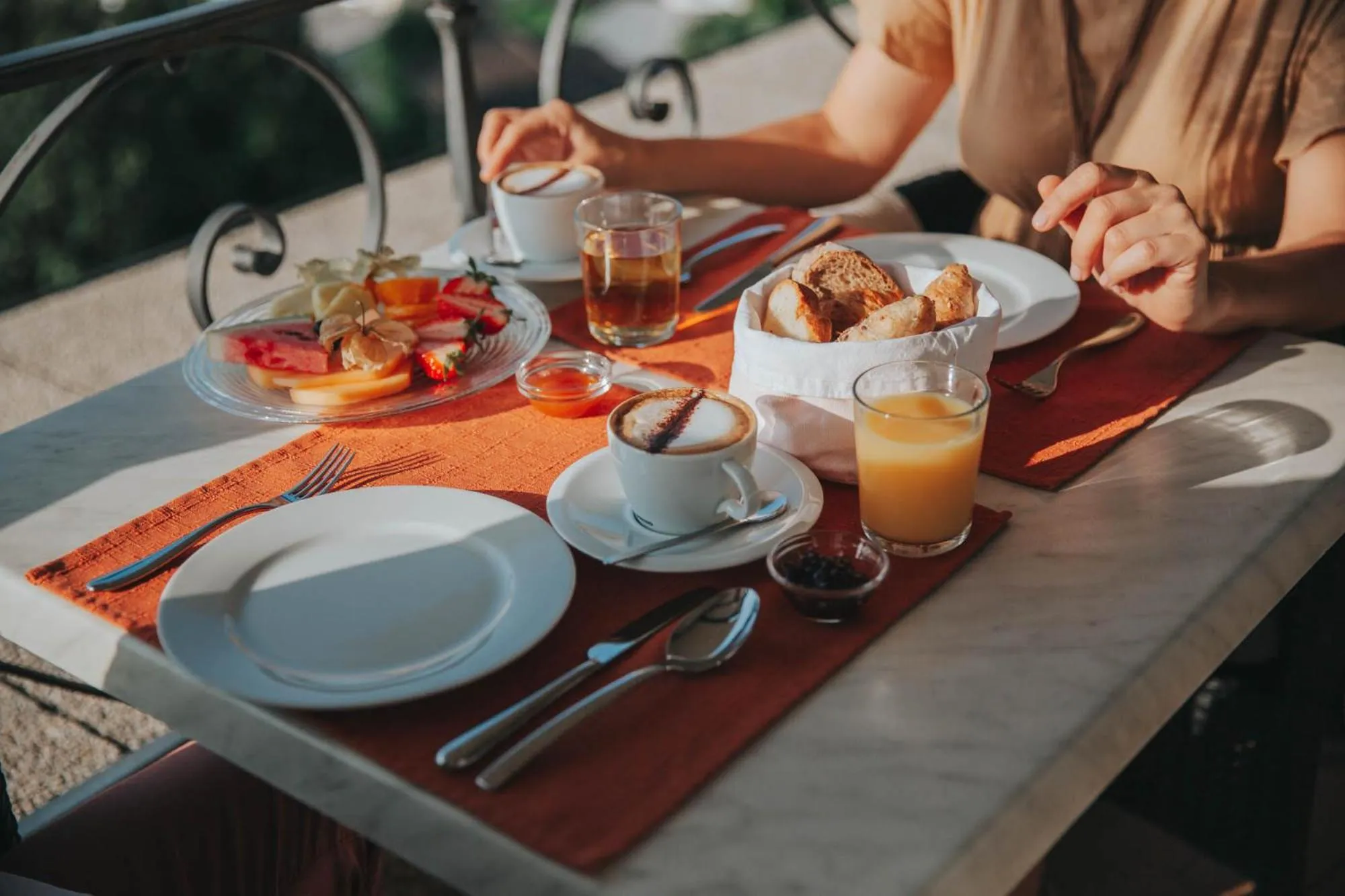 Food and drinks in Hotel Tobler