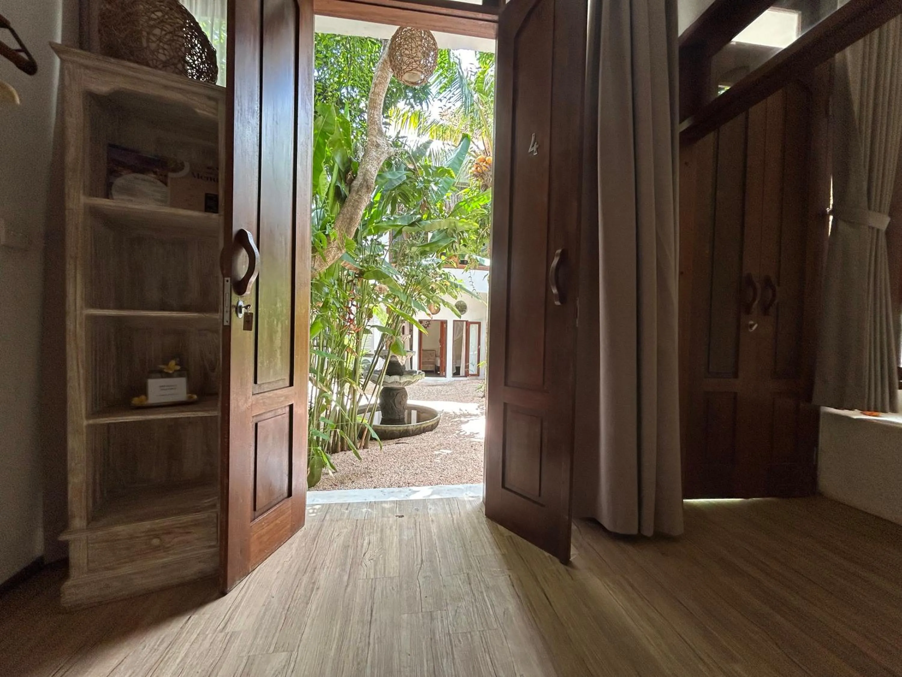 Sannyas Boutique Hotel