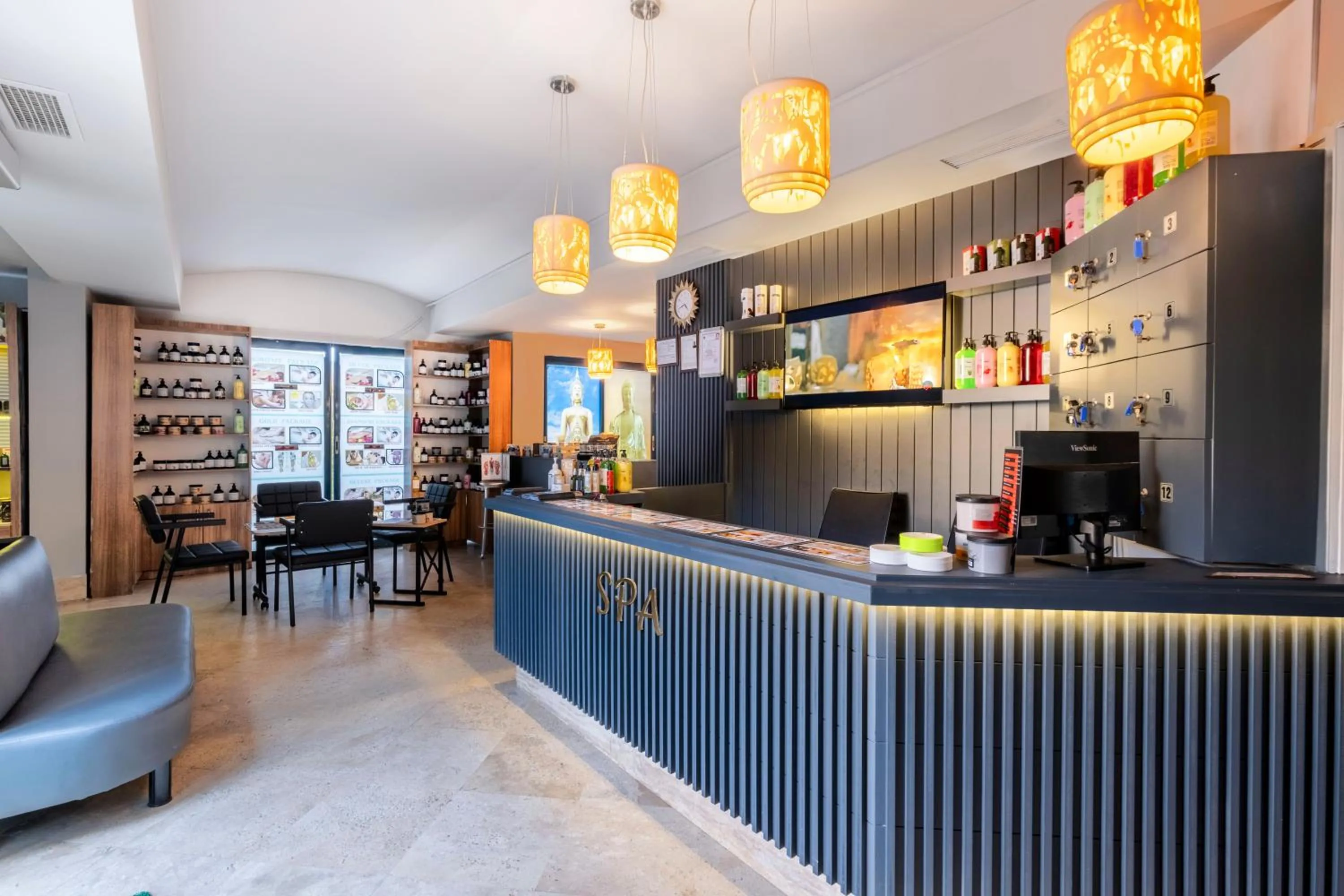 Lounge or bar in Le Jardin Resort Holiday Village