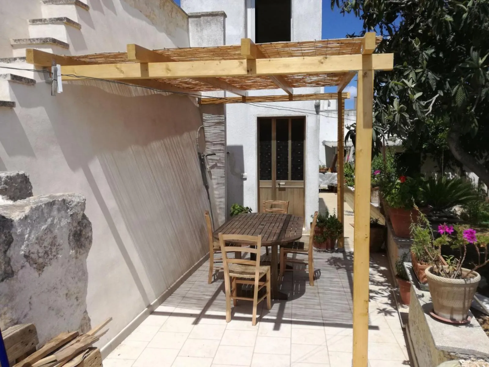 Property building in Lucapannune