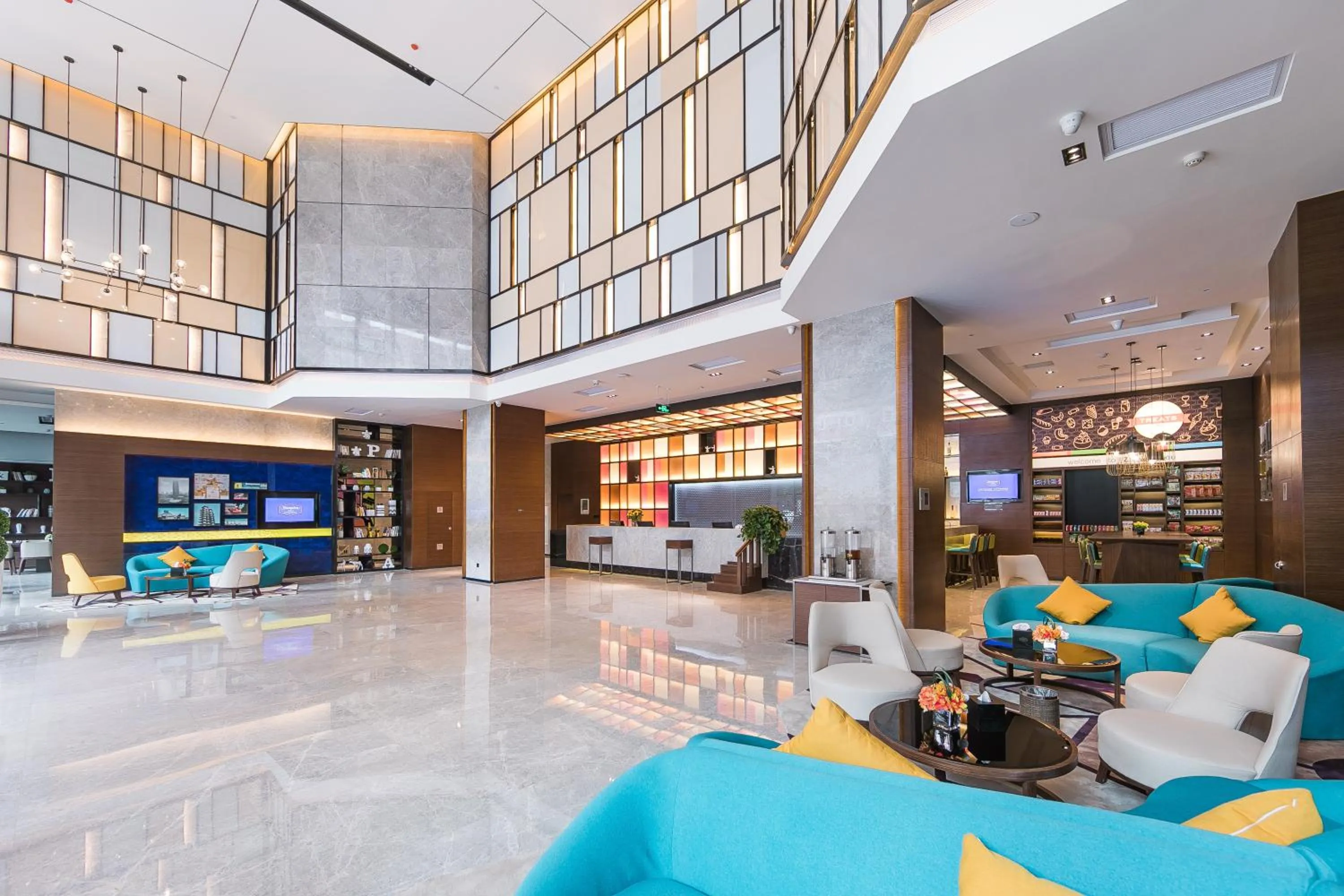 Lobby or reception in Hampton by Hilton Zhengzhou High-Tech Zone