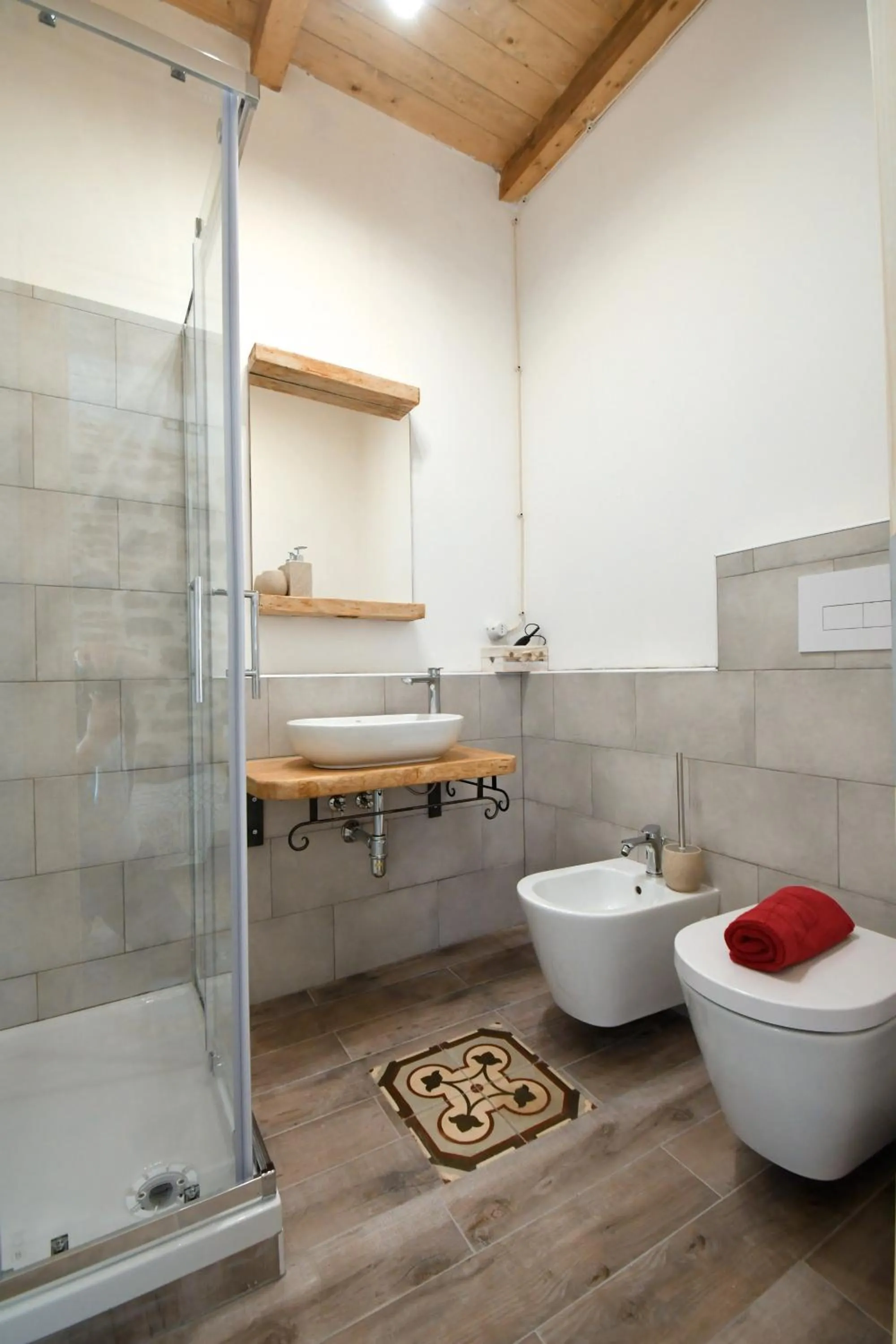 Bathroom in B&B Sa domo de sos Massaios