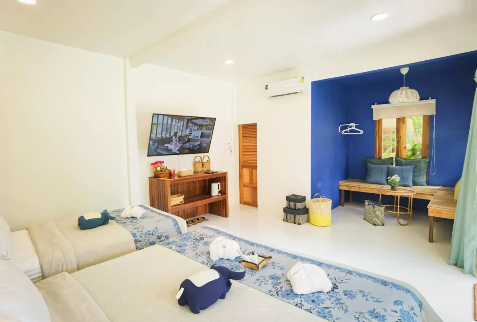 Photo of the whole room, Bed in Varni Homestay