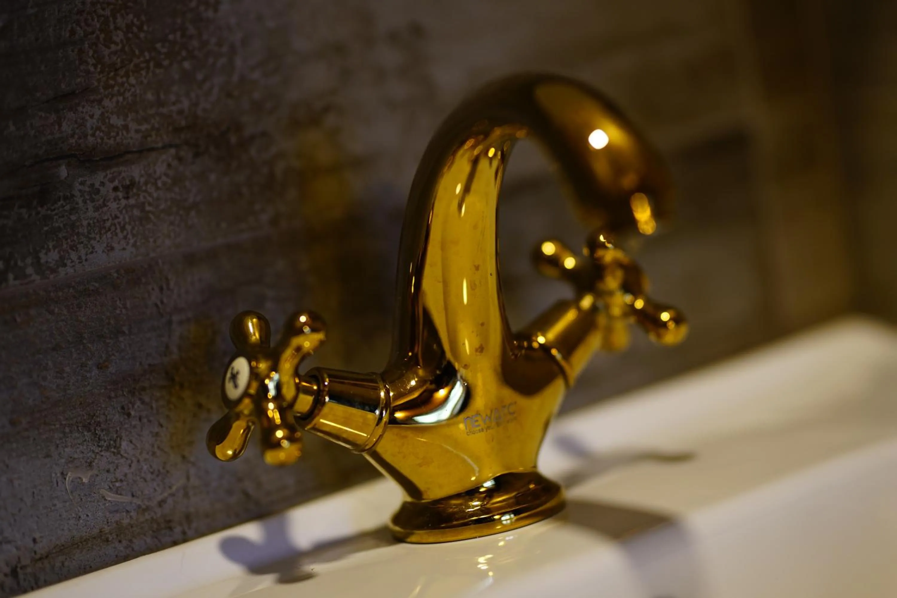 Bathroom in Tahir Aga Konagi Hotel