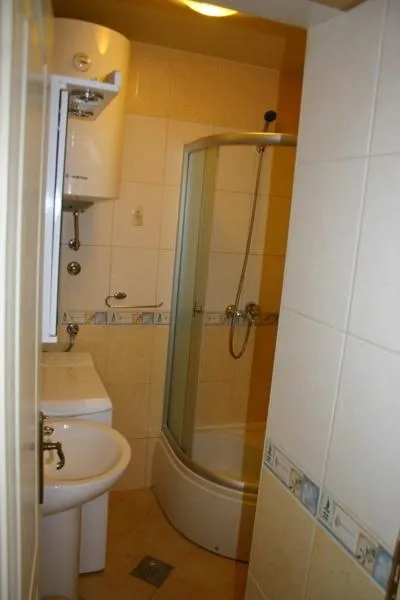 Bathroom in ROOMS & APARTMENTS DOBROTSKI DVORI