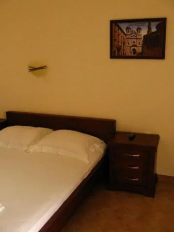 Bed in ROOMS & APARTMENTS DOBROTSKI DVORI