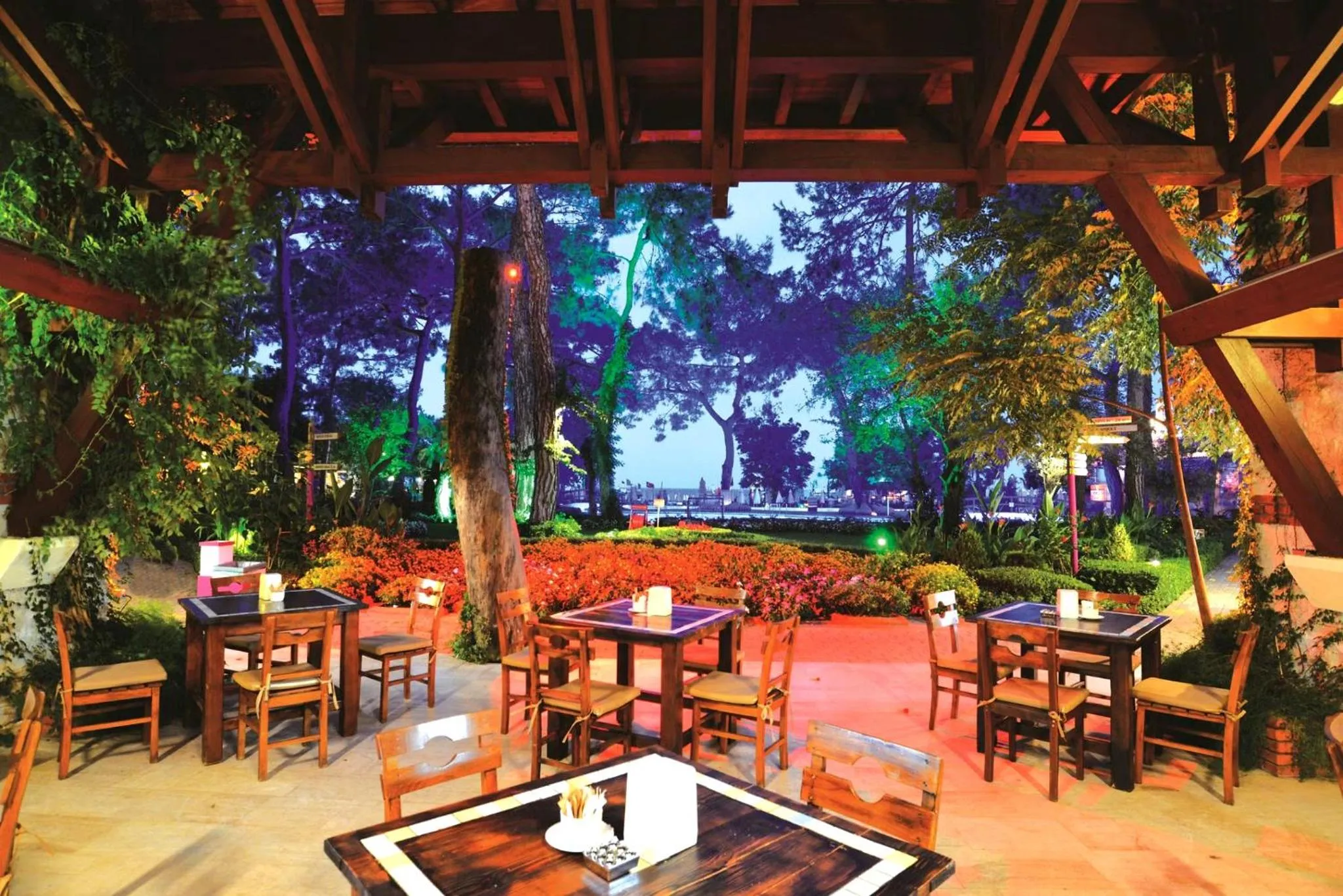 Lounge or bar in Ulusoy Kemer Holiday Club - Kids Concept