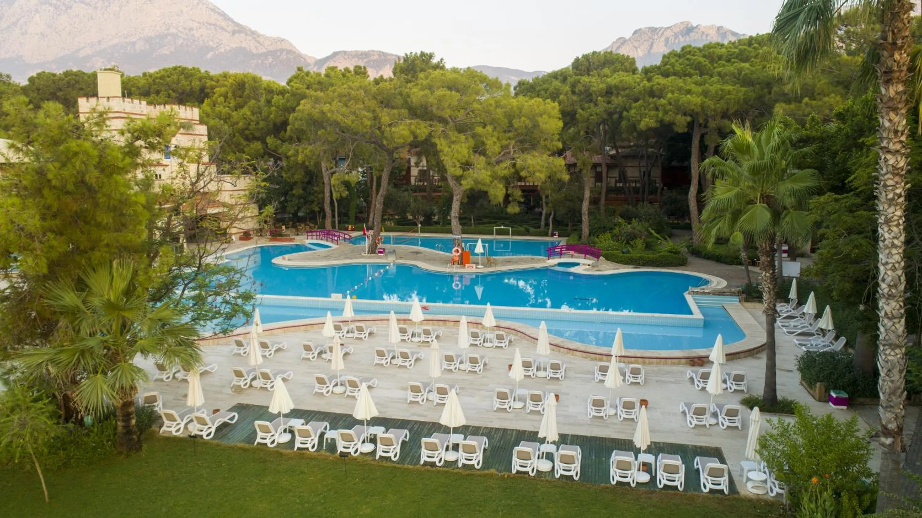 Swimming pool in Ulusoy Kemer Holiday Club - Kids Concept