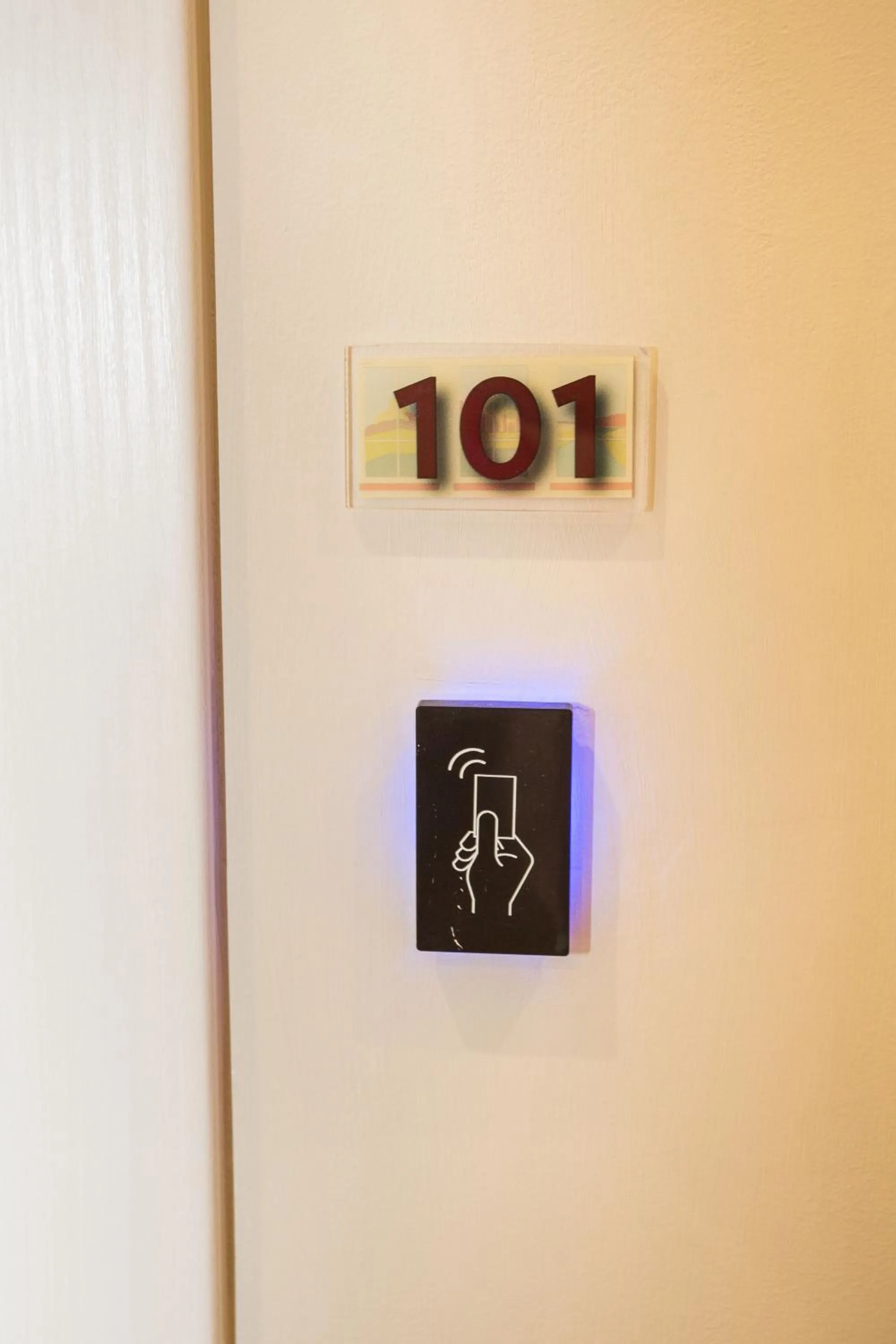 Le Affacciate Bruzie Home Guest House