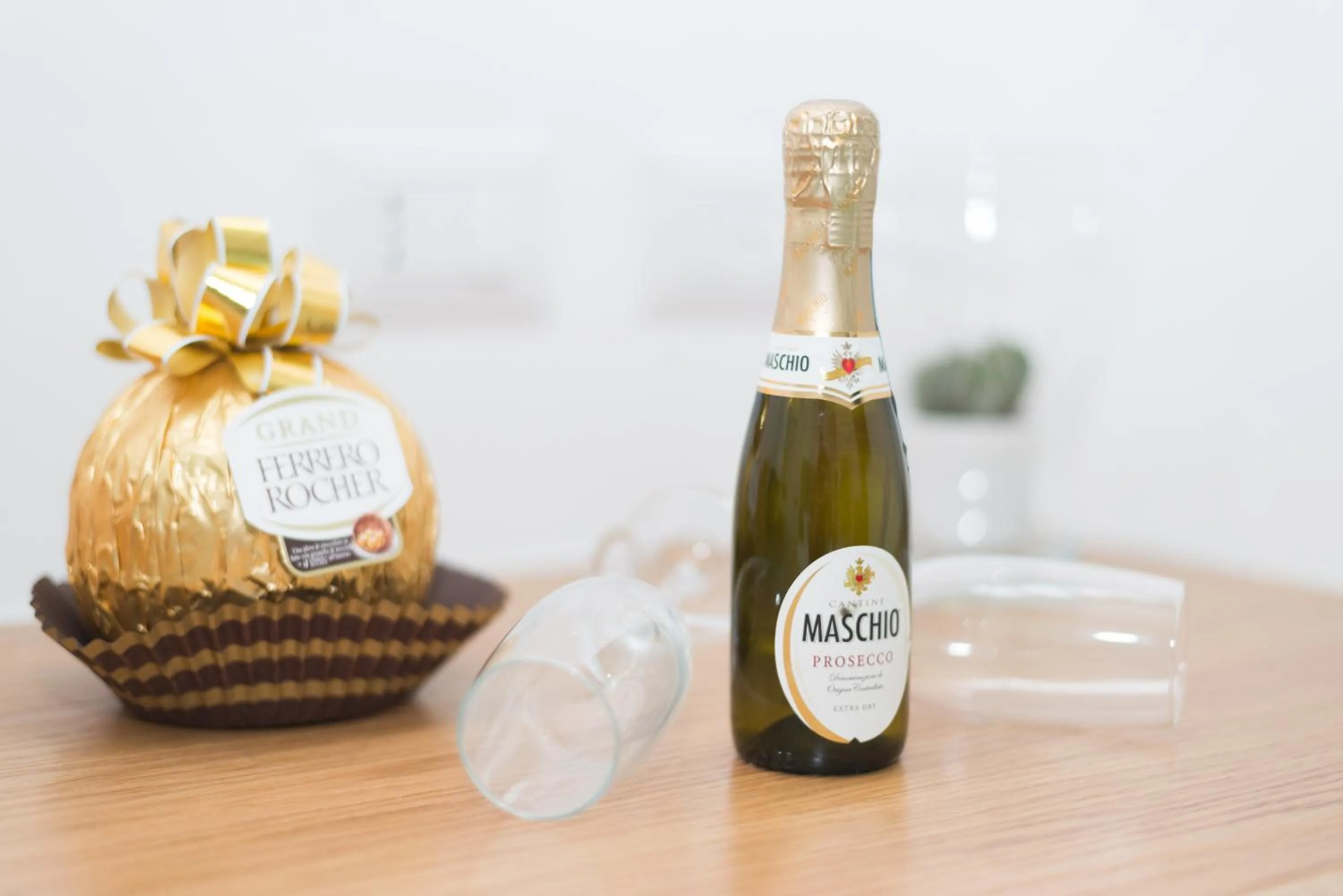 Drinks in Sorrento Stylish Rooms