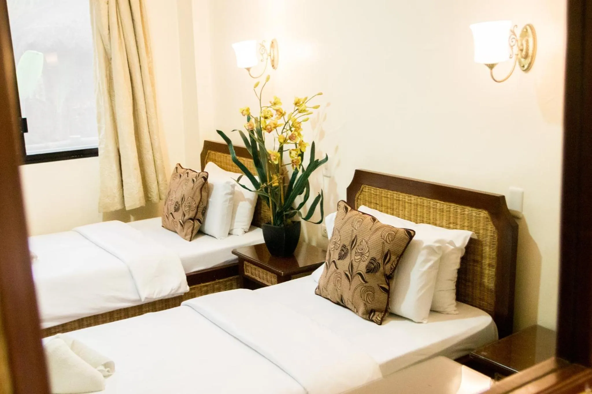 Bed in Marick Beach Resort