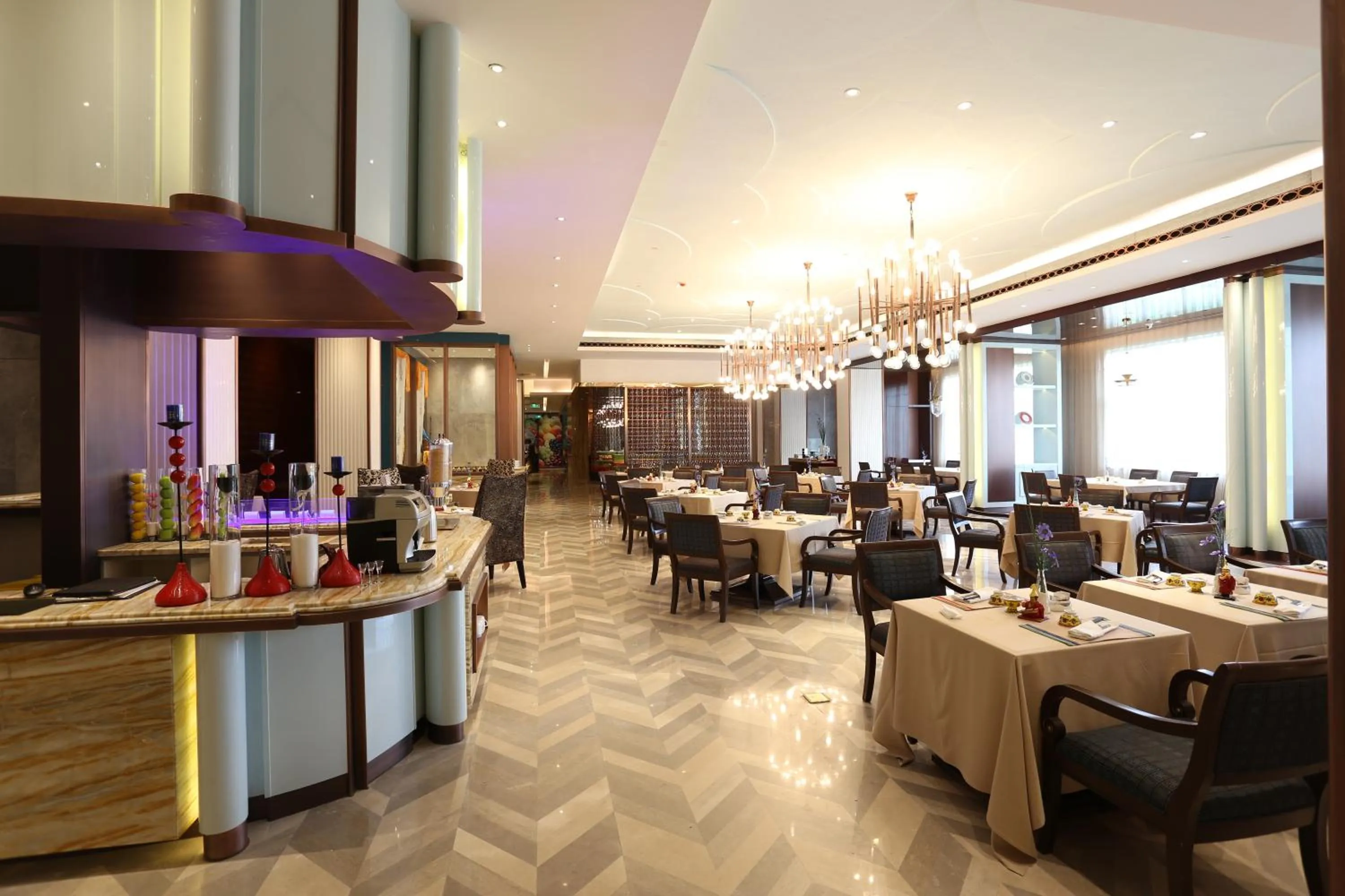 Restaurant/places to eat in Chengdu Tibetan Hotel