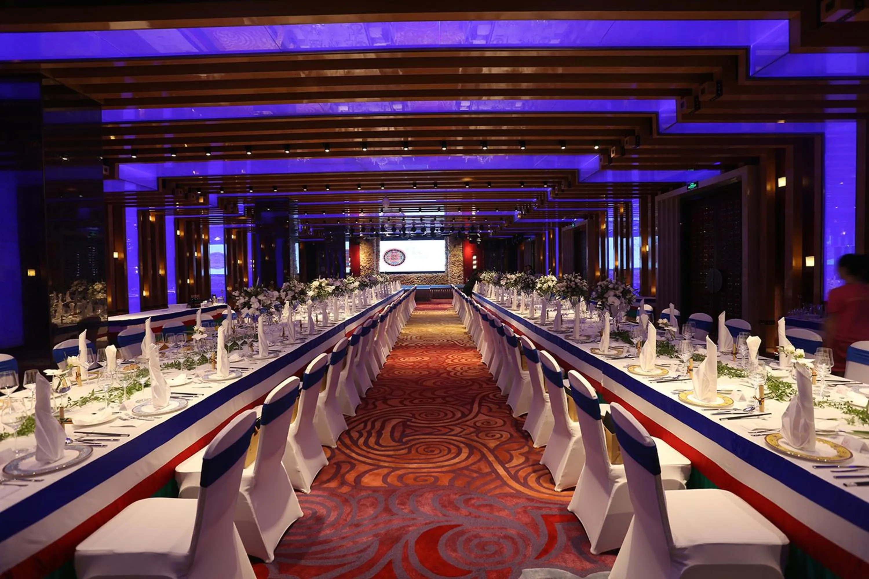 Restaurant/places to eat in Chengdu Tibetan Hotel