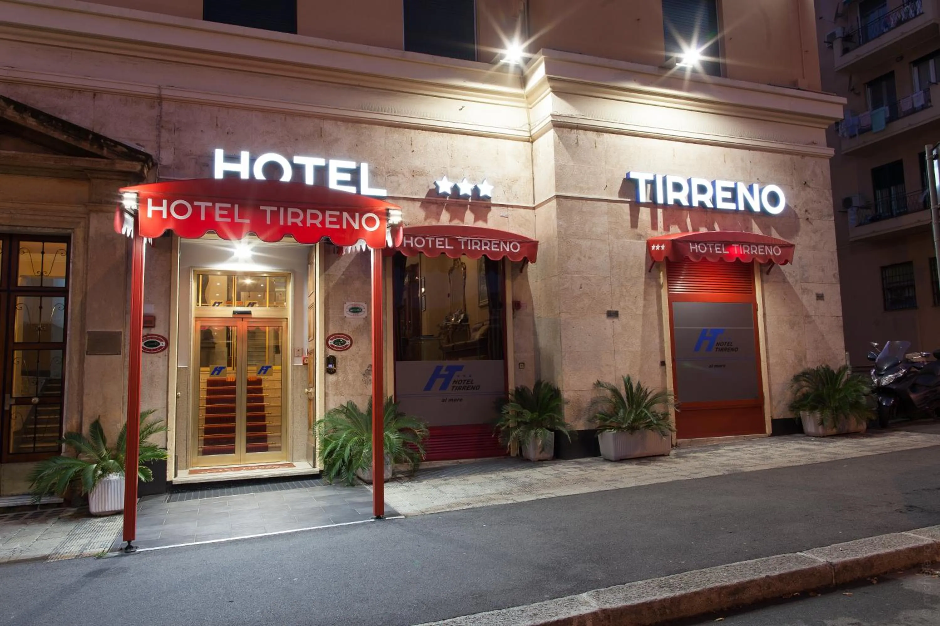 Property logo or sign in Hotel Tirreno