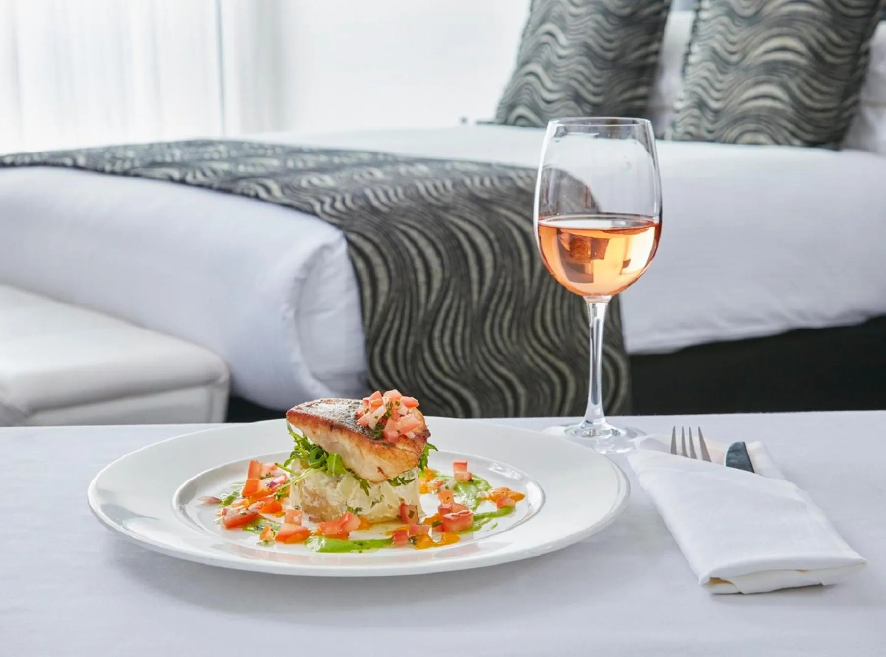 Photo of the whole room in Crowne Plaza Manchester City Centre by IHG