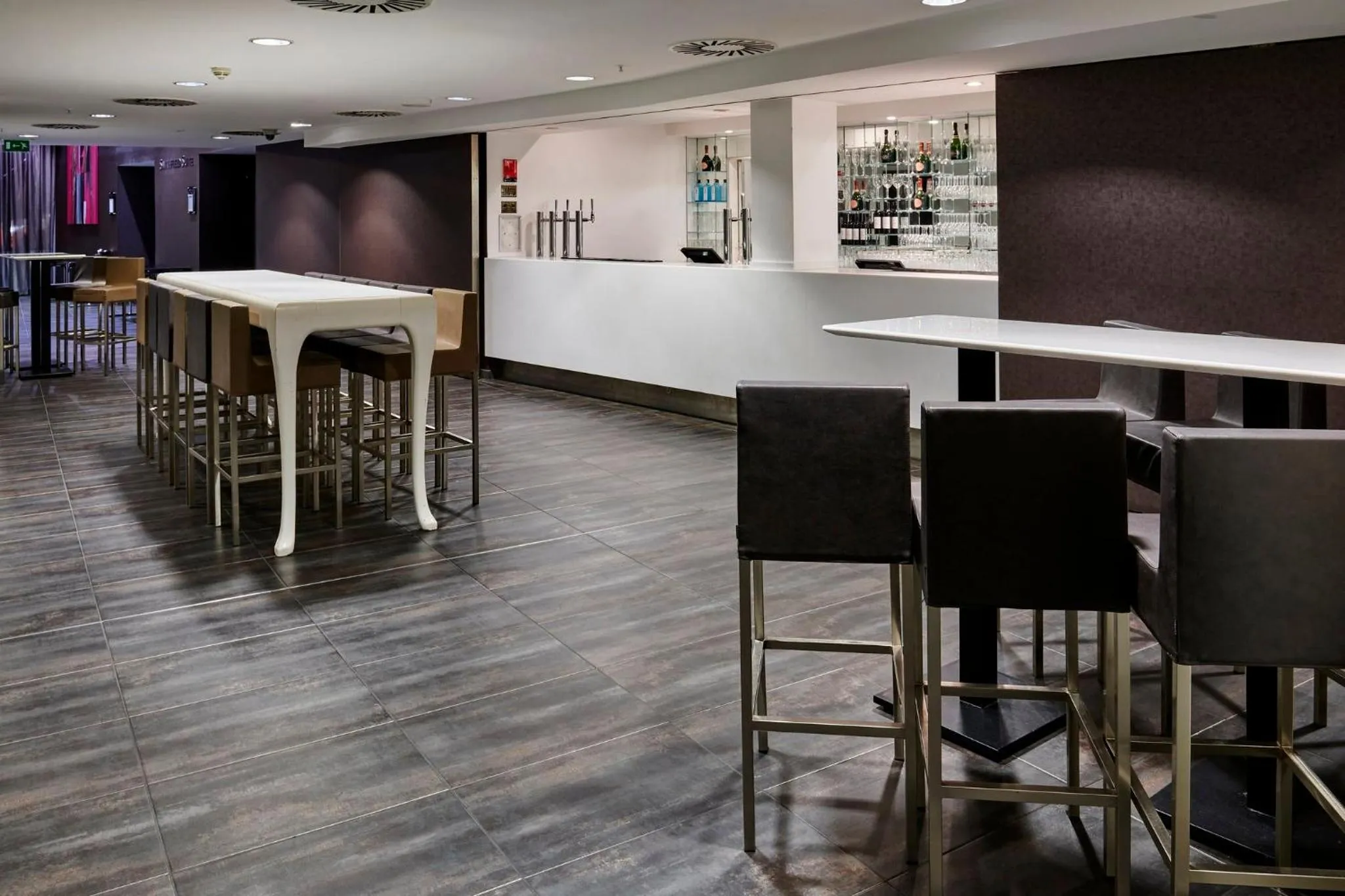 Meeting/conference room in Crowne Plaza Manchester City Centre by IHG