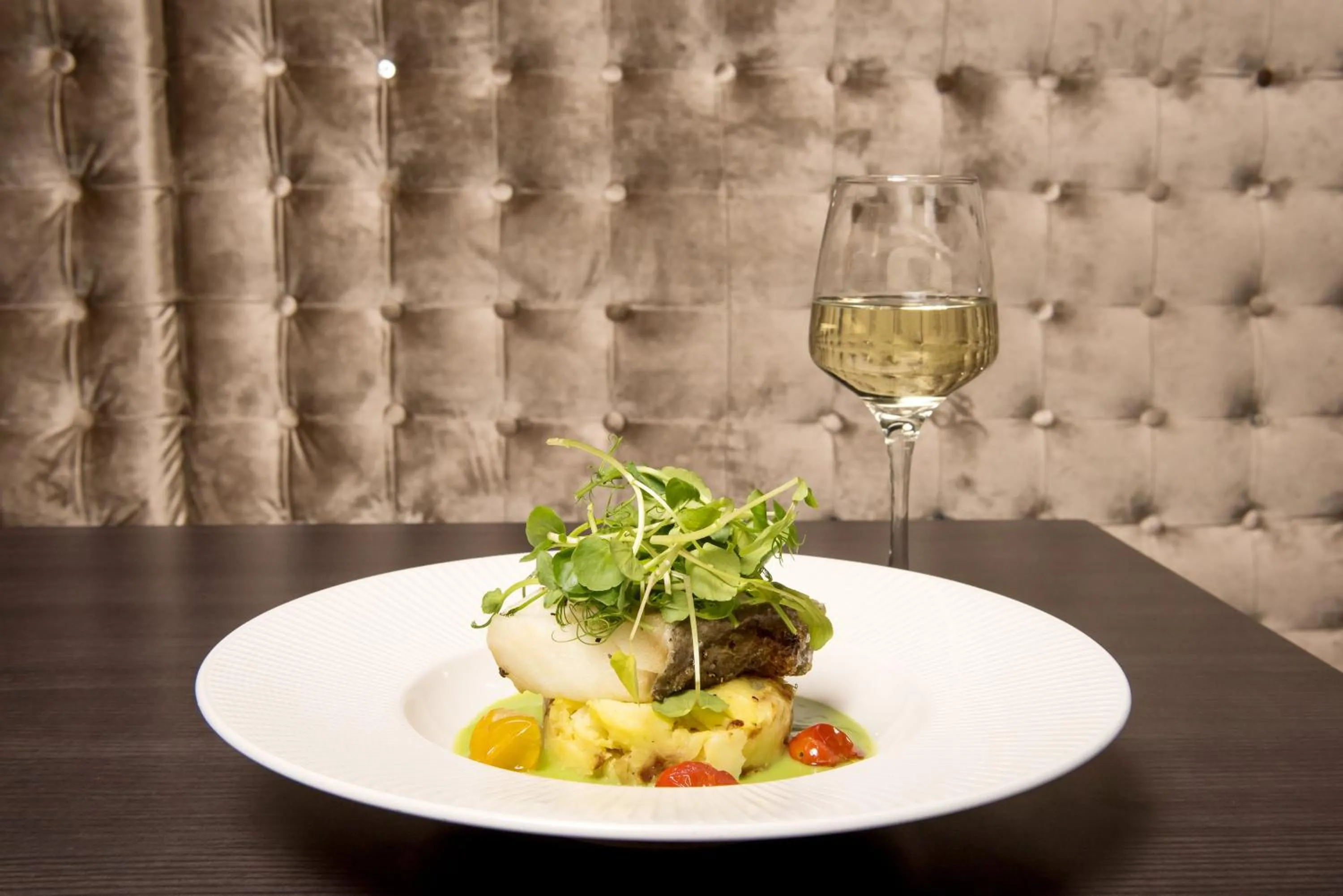 Restaurant/places to eat in Crowne Plaza Manchester City Centre by IHG