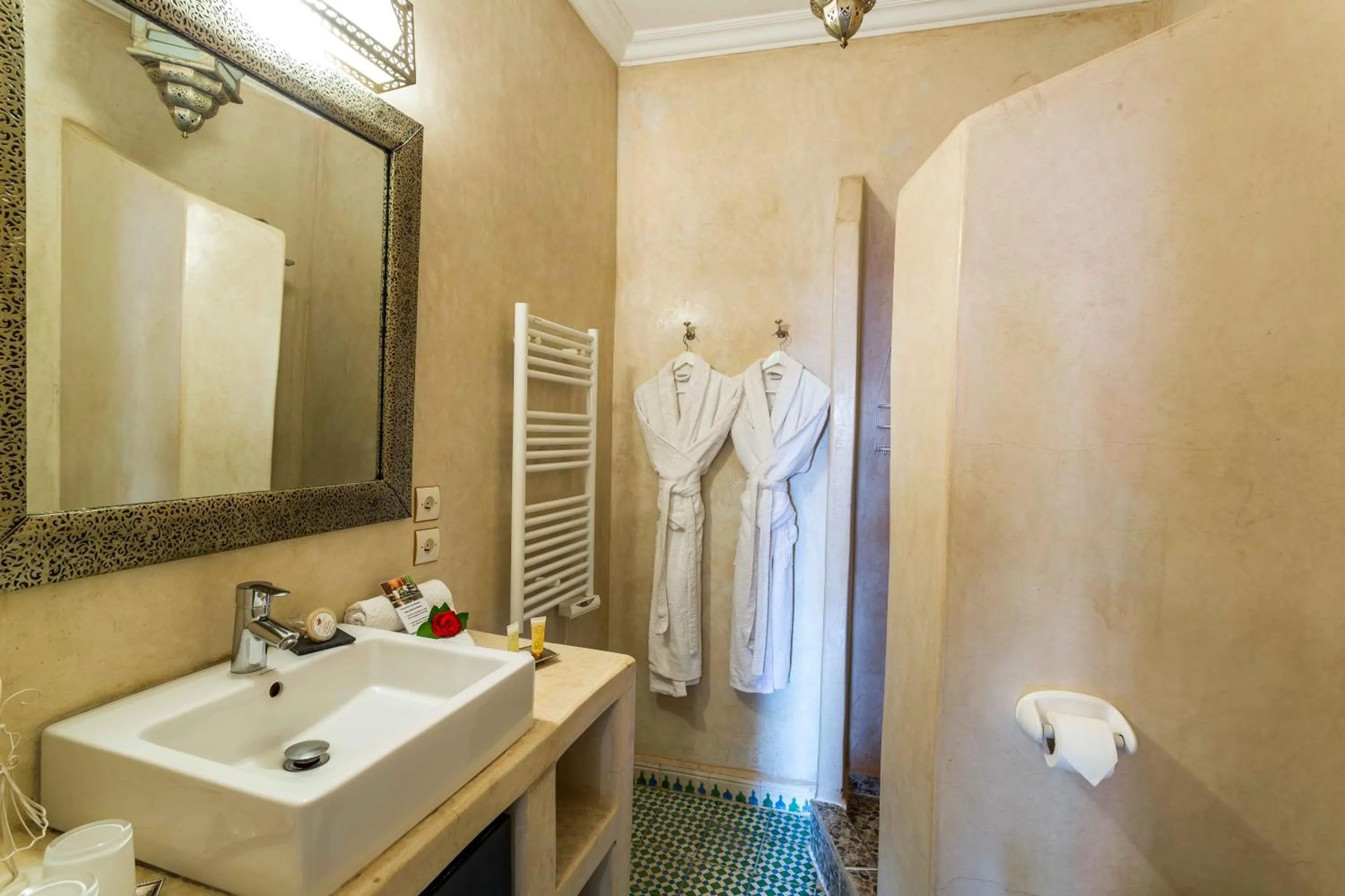 Bathroom in Riad Mouna