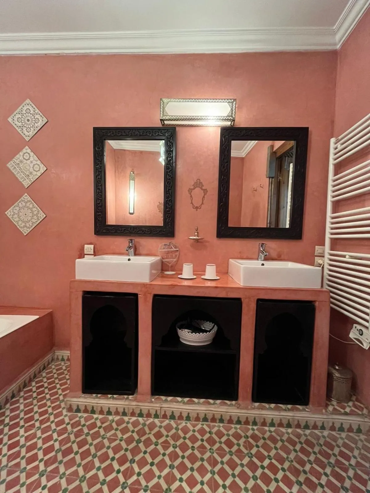 Bathroom in Riad Mouna