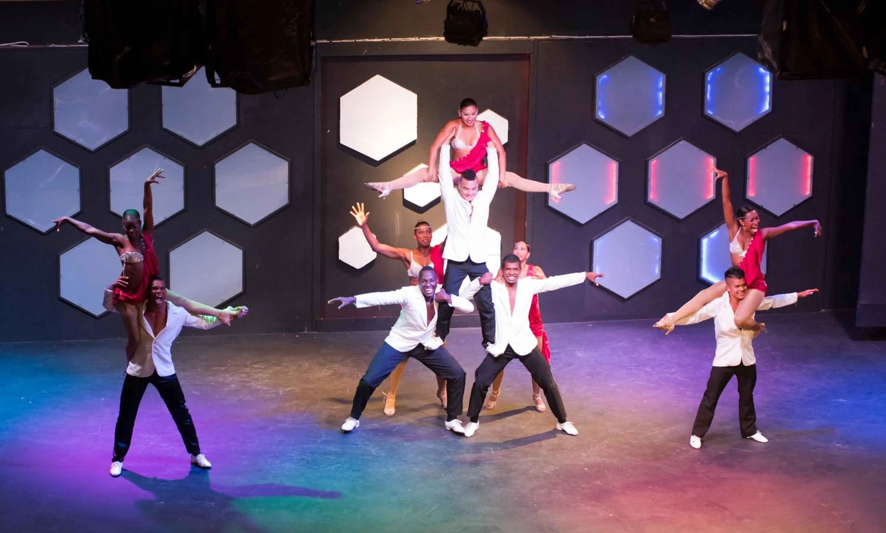 Evening entertainment in Novum Garden Side Hotel