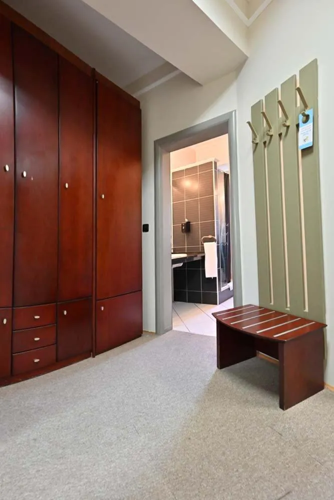 hair dresser in Sole Mio Wellness & SPA