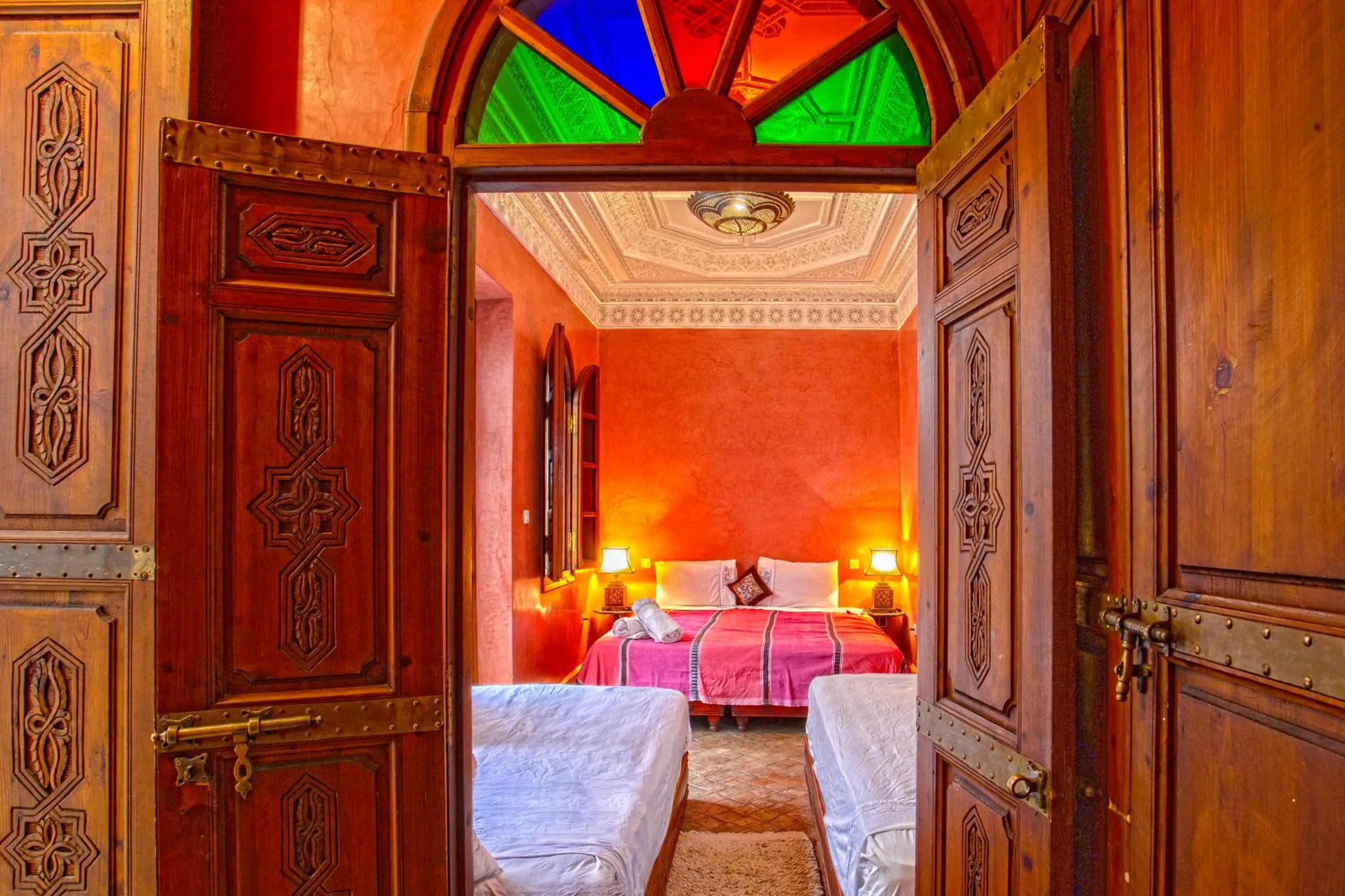 Bedroom, Bed in Riad Lakhdar
