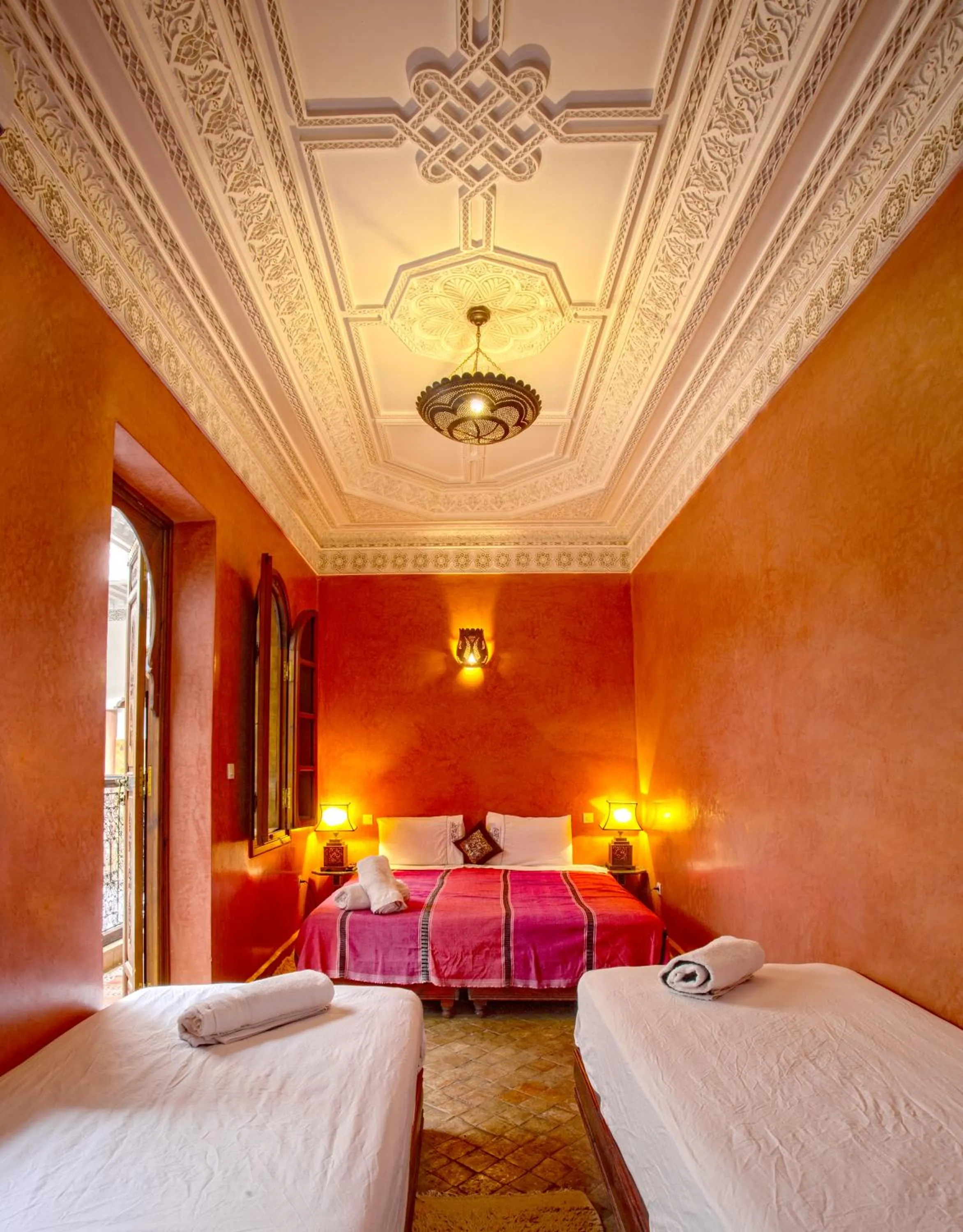 Bedroom, Bed in Riad Lakhdar