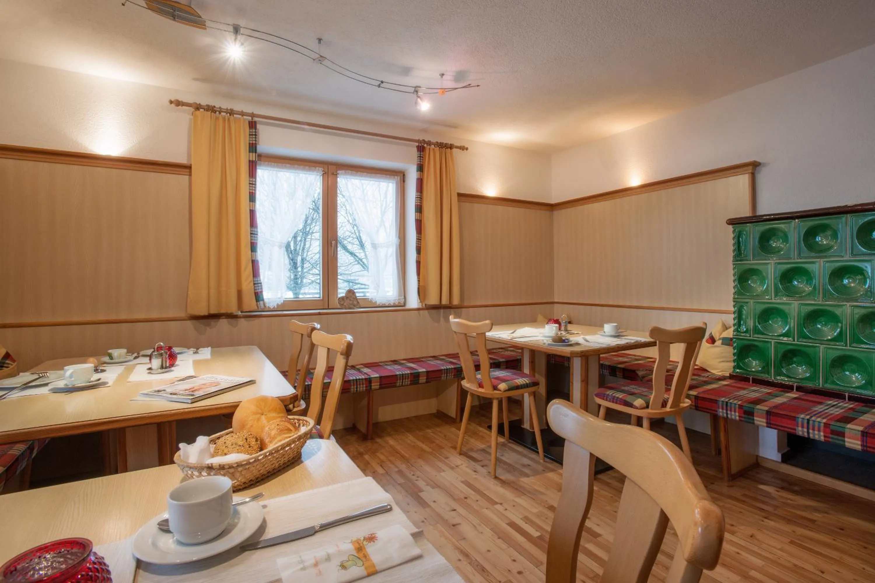 Dining area in Ferienhof Stadlpoint