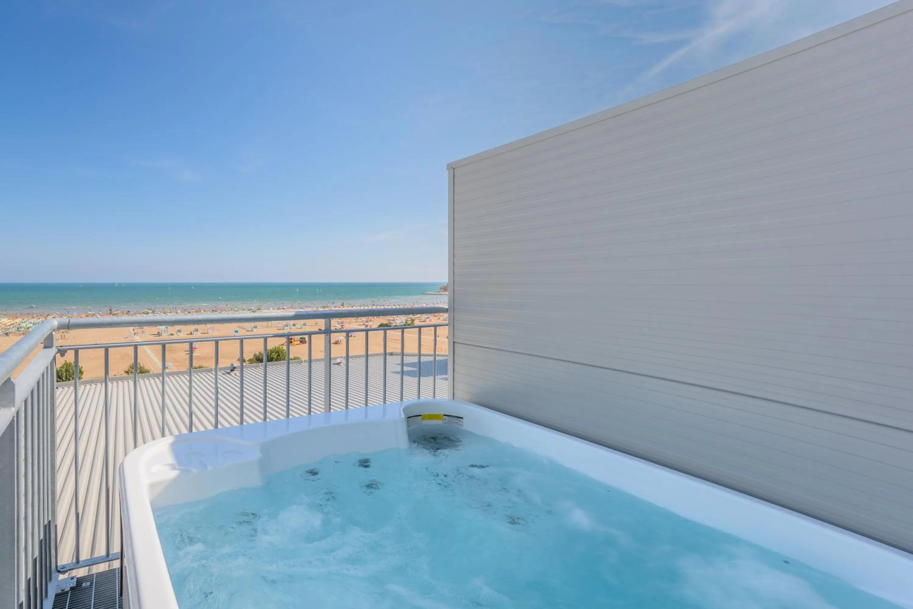 Hot Tub in Hotel Garni' Serena