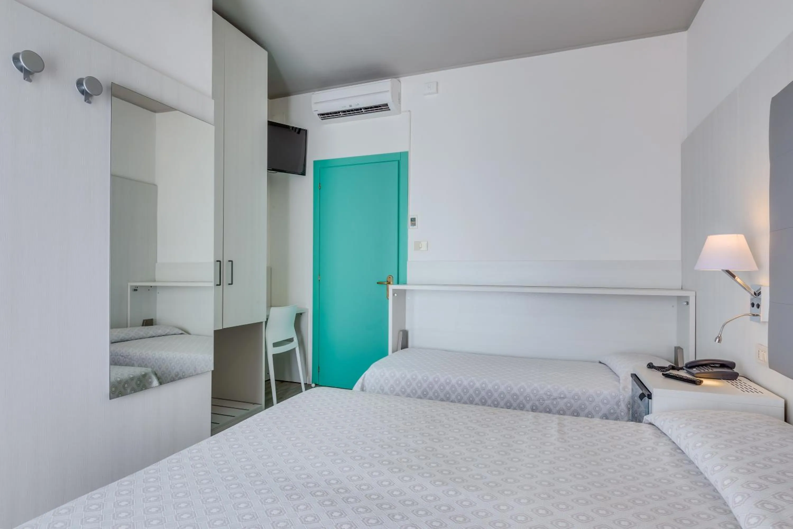 Bedroom in Hotel Garni' Serena