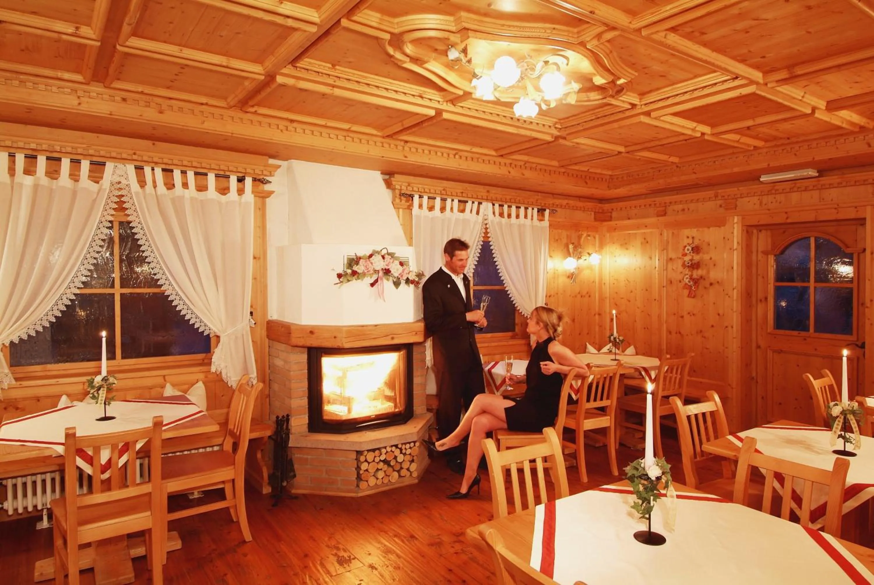 Restaurant/places to eat in Hotel Malder