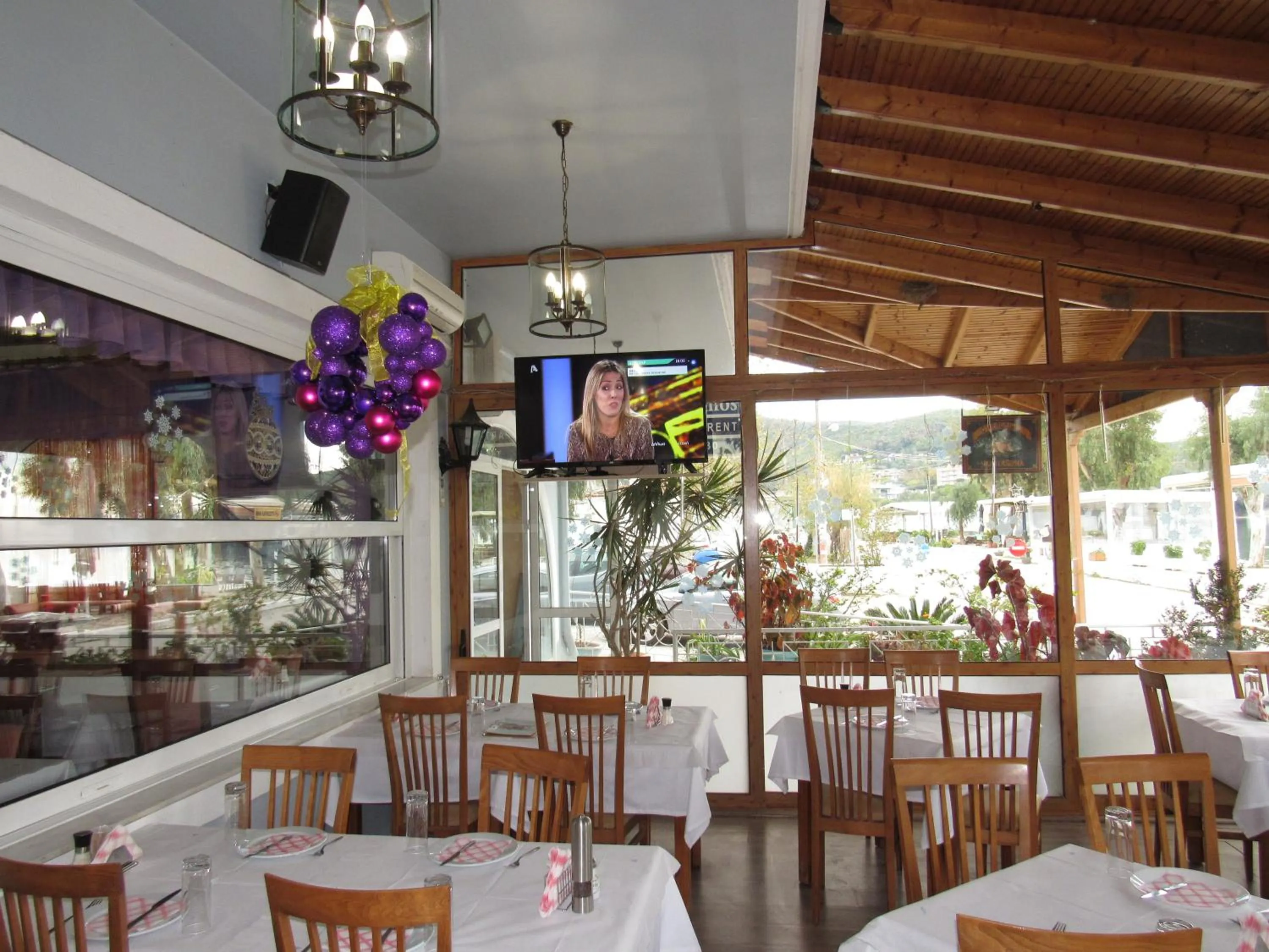 Restaurant/places to eat in Gerasimos