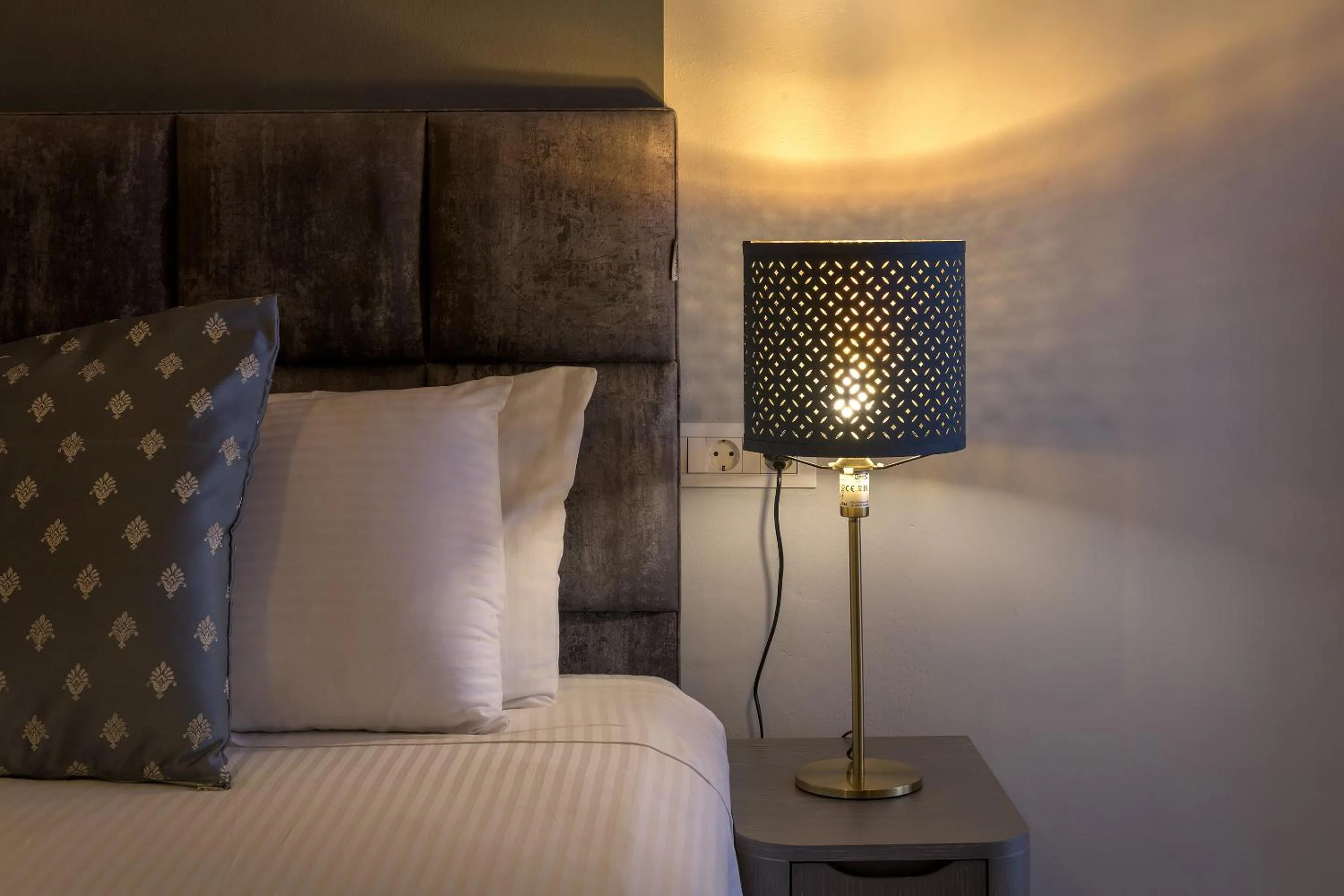 Grace Hotel & Studios